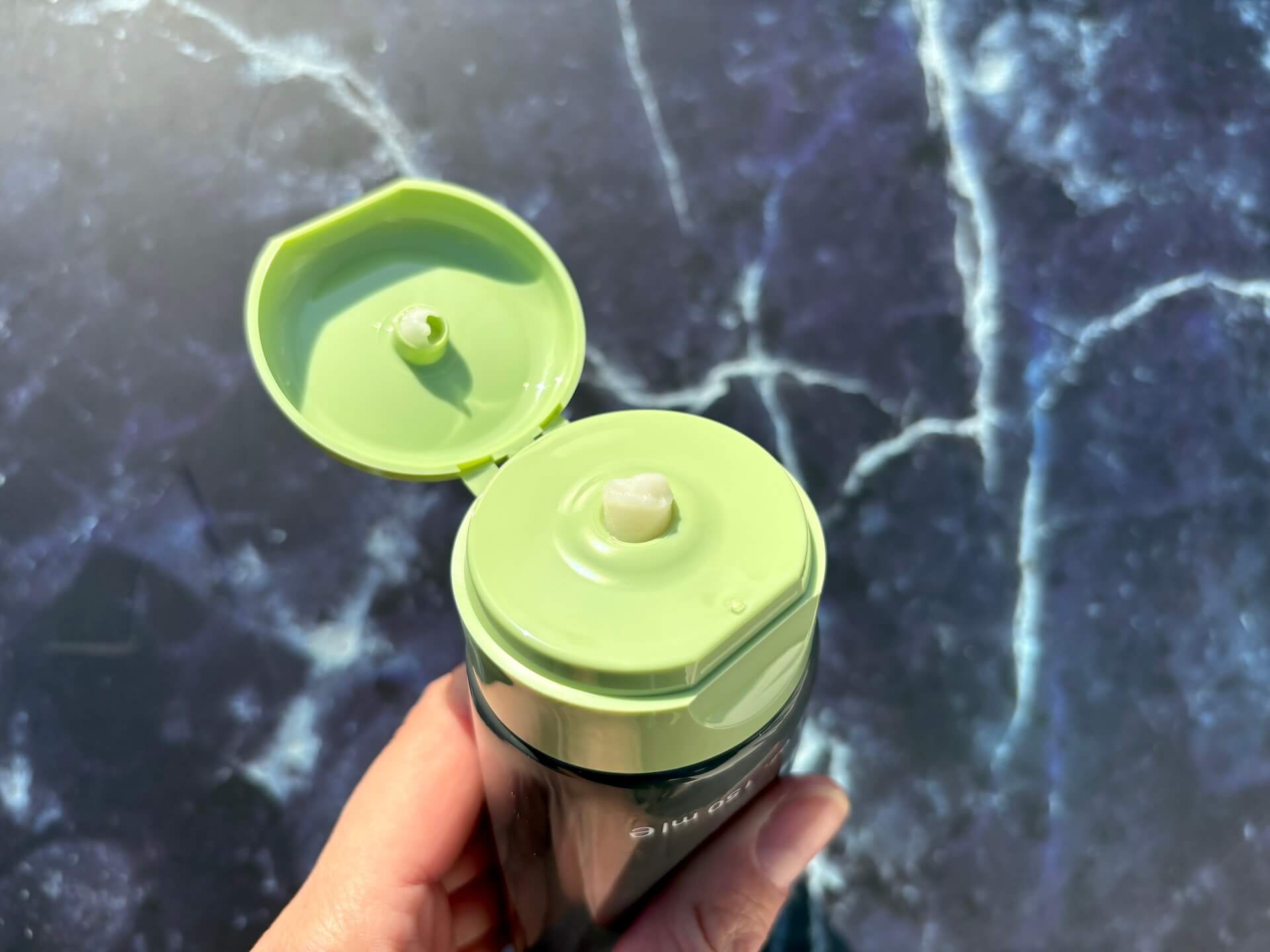 Åben låg på IdHAIR Creative Curl Cream