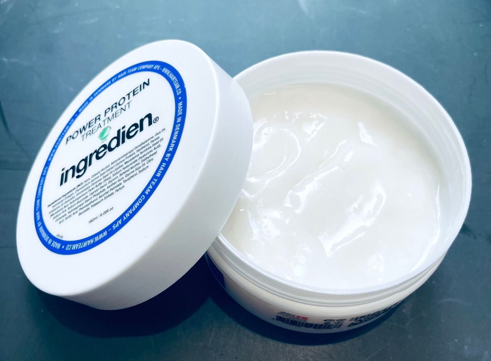 Åben ingredien Power Protein Treatment på bord