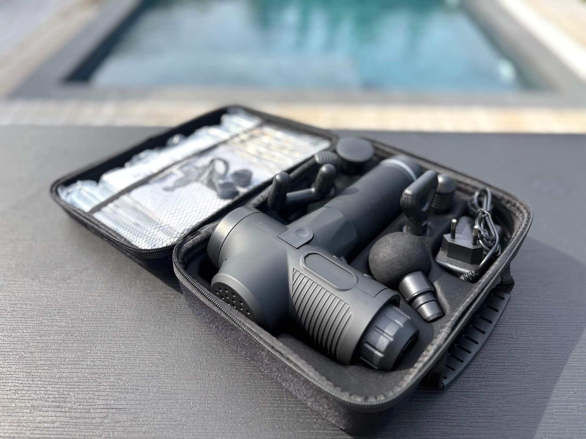 Åben kasse med Fitnessfree Massagepistol PRO