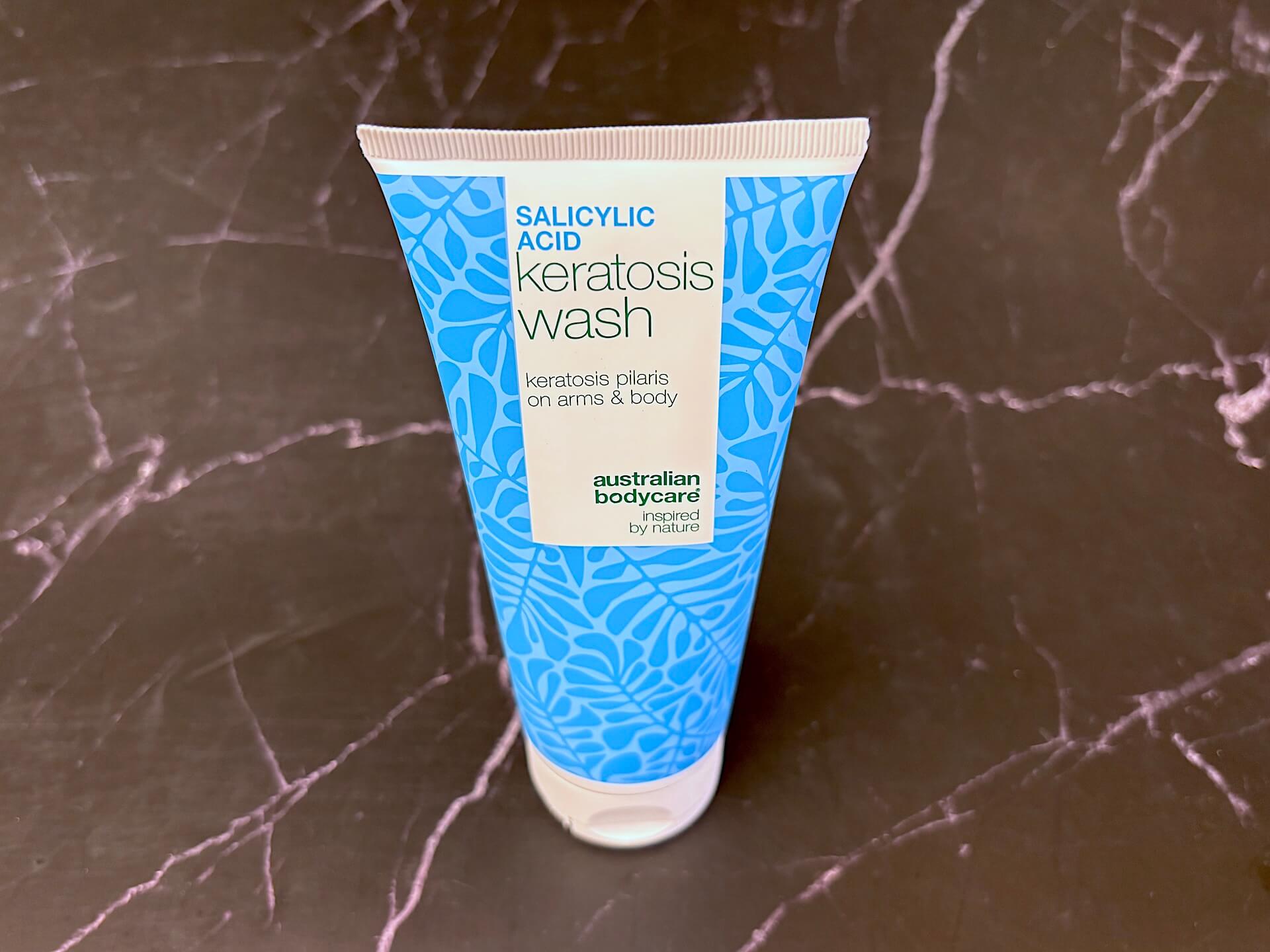Australian Bodycare Salicylic Acid Keratosis Wash på bord