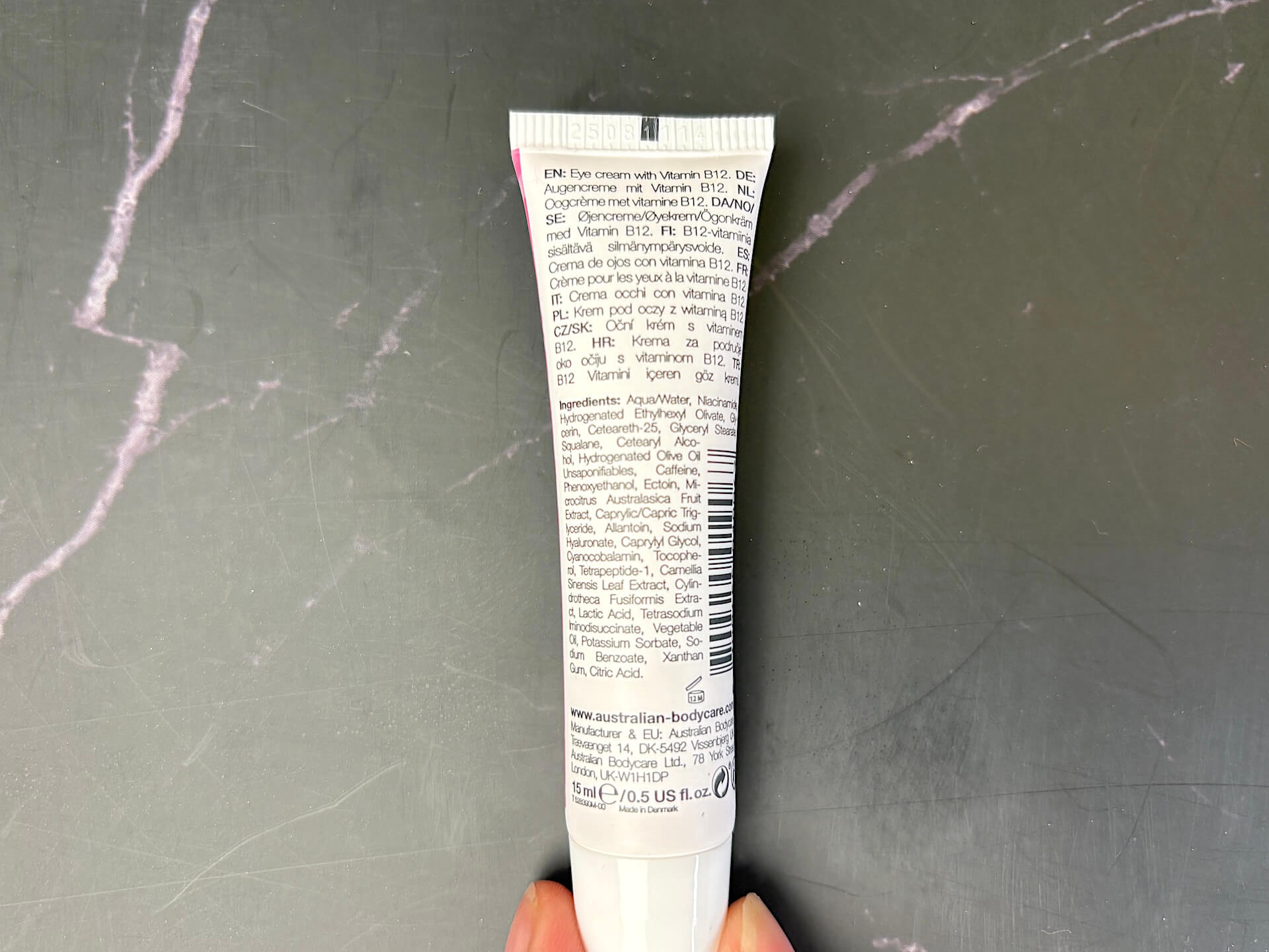 Bagside af Australian Bodycare B12 Eye Cream
