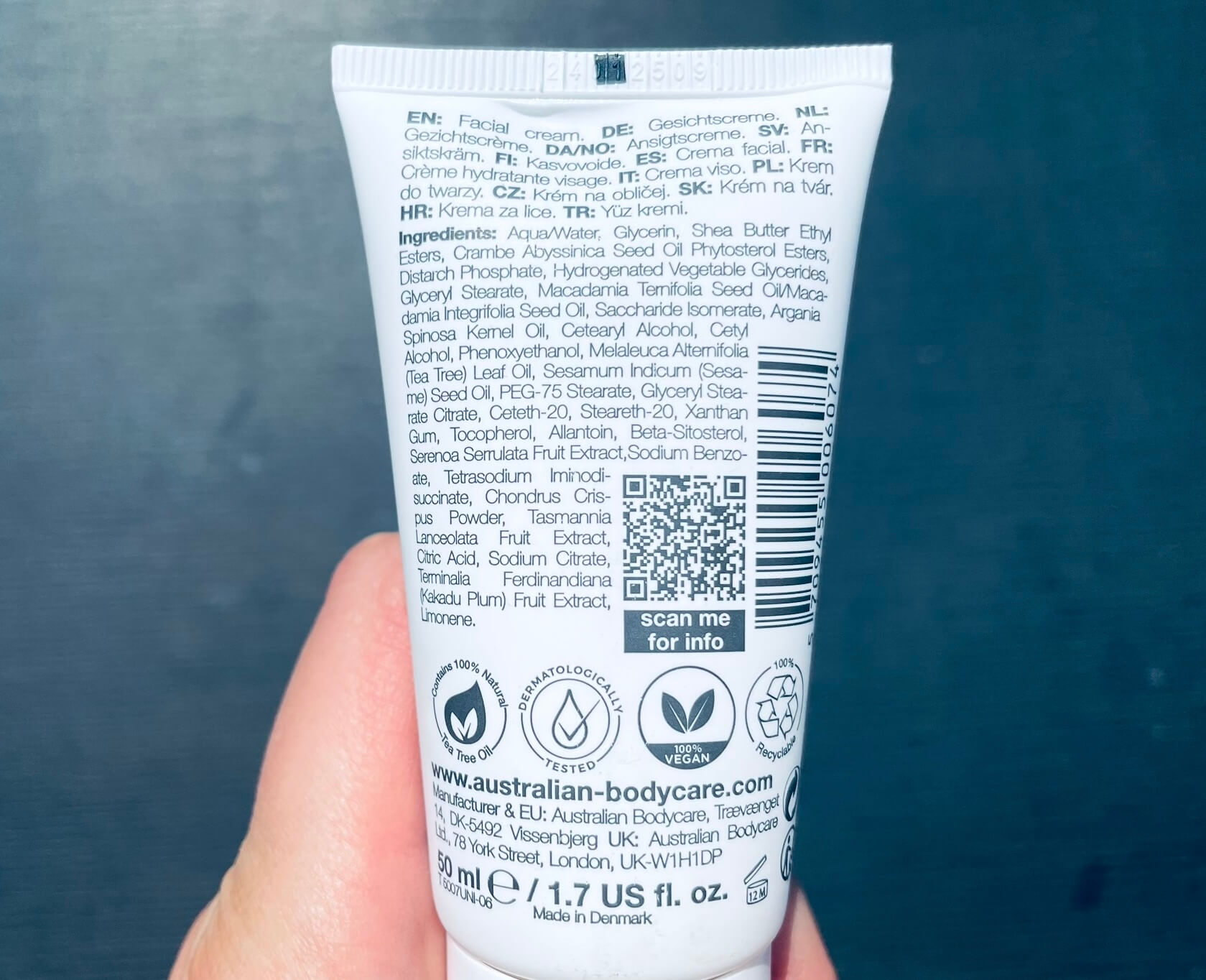 Bagside af Australian Bodycare Face Cream