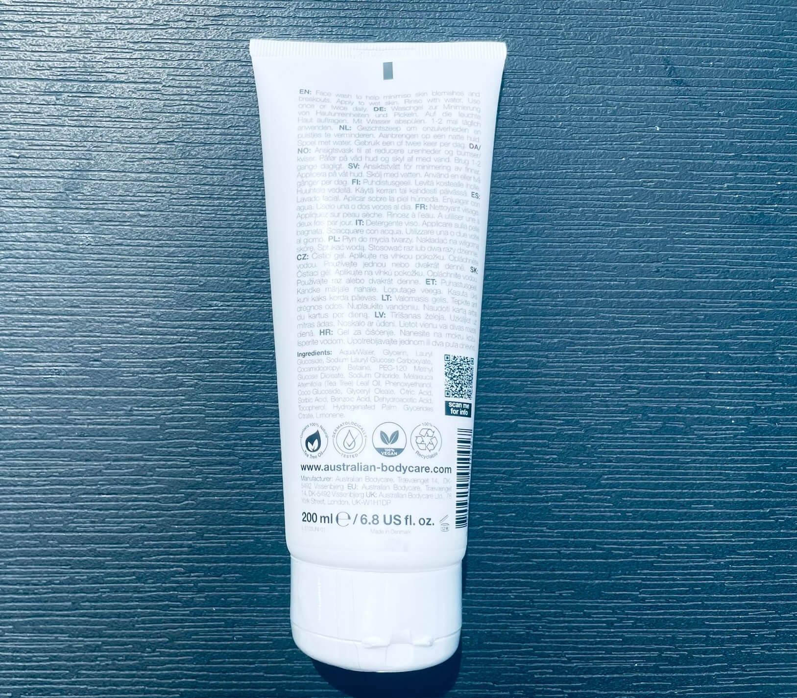 Bagside af Face Wash