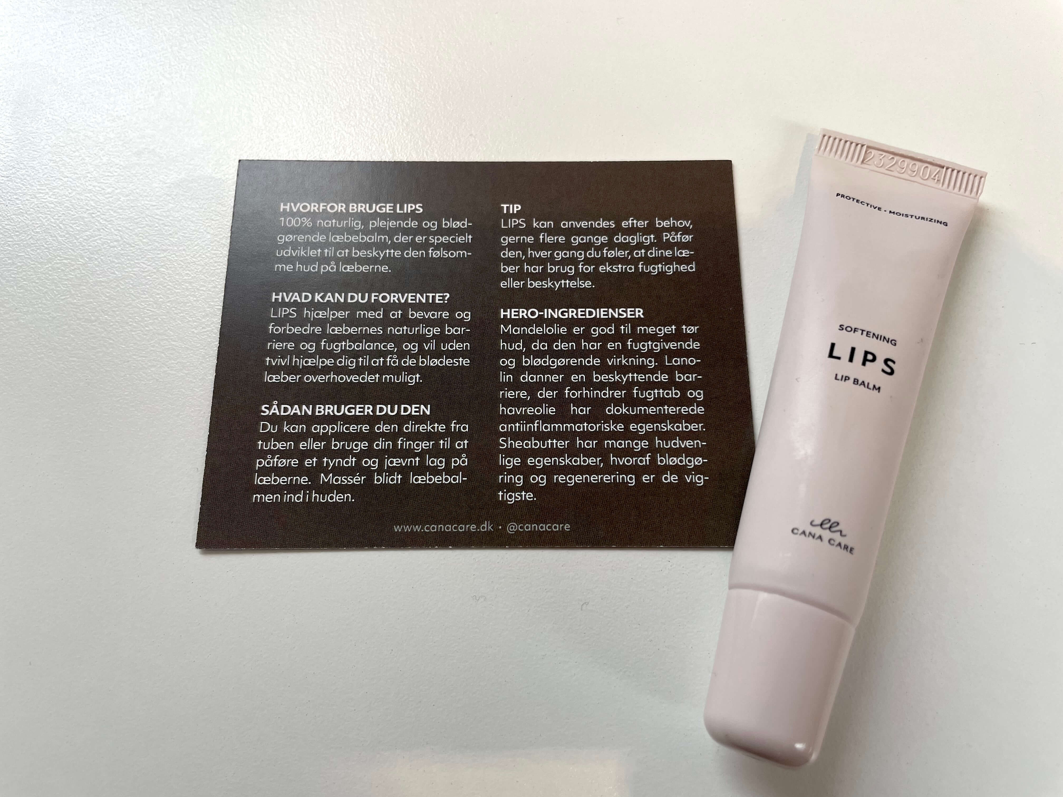 Bagside af hilsen fra Cana Care med LIPS ved siden af