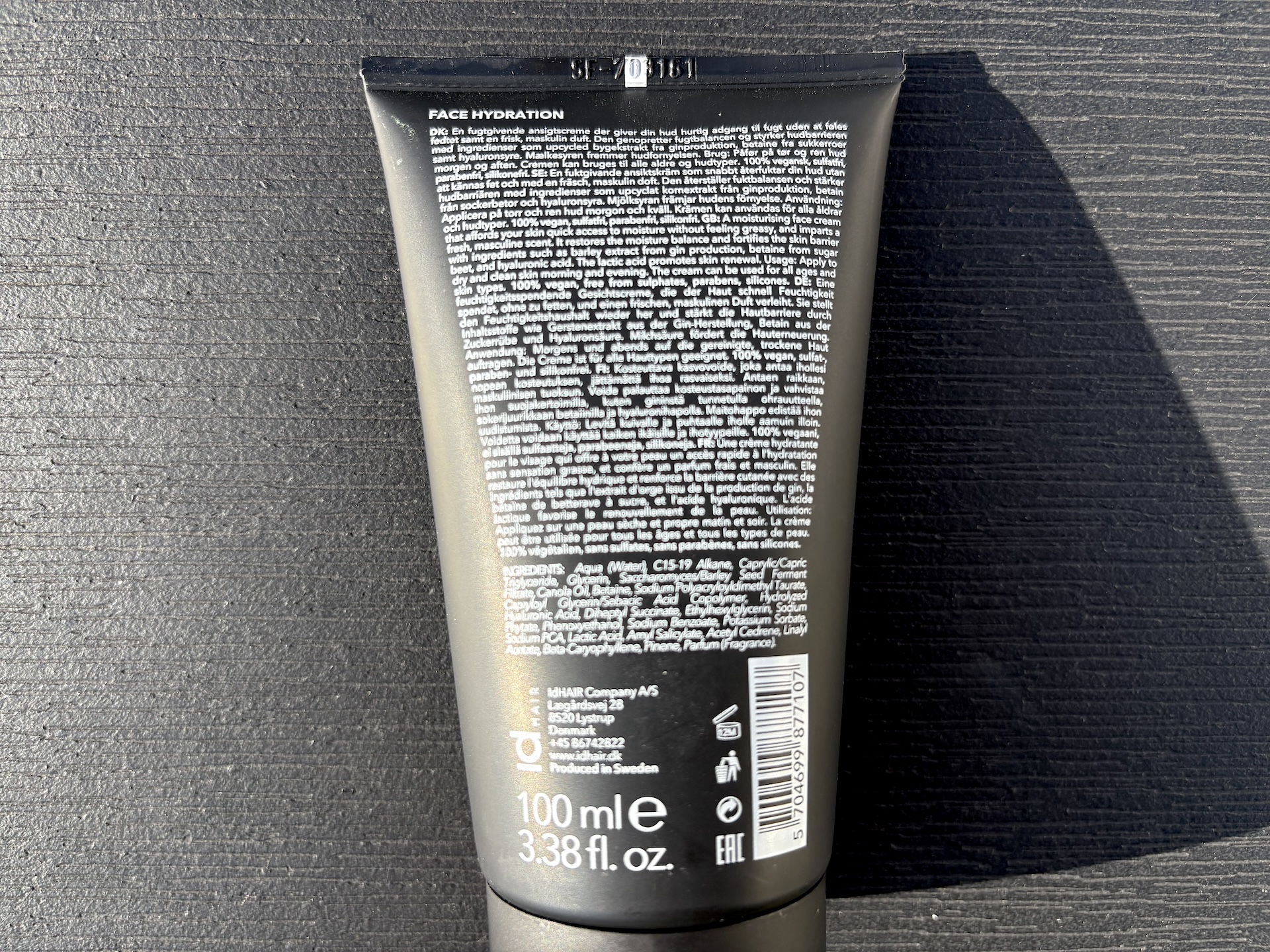 Bagside af IdHAIR Black Xclusive Face Hydration Cream