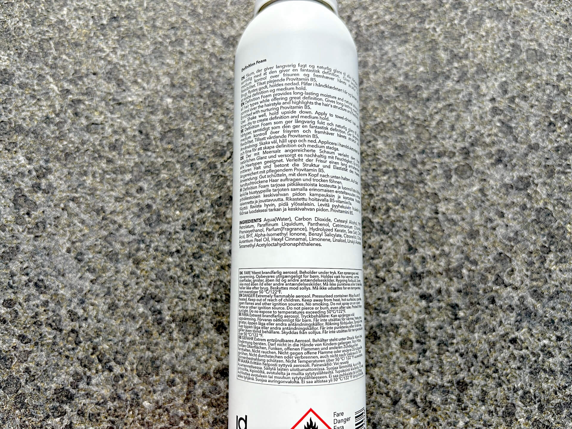 Bagside af Obsessed Haircare Definition Foam