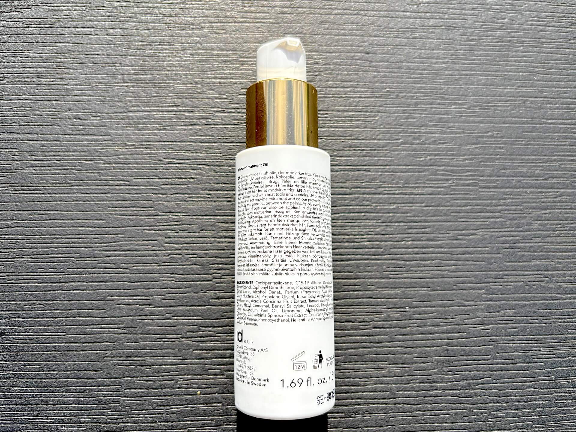 Bagside af Obsessed Haircare Wonder Treatment Oil