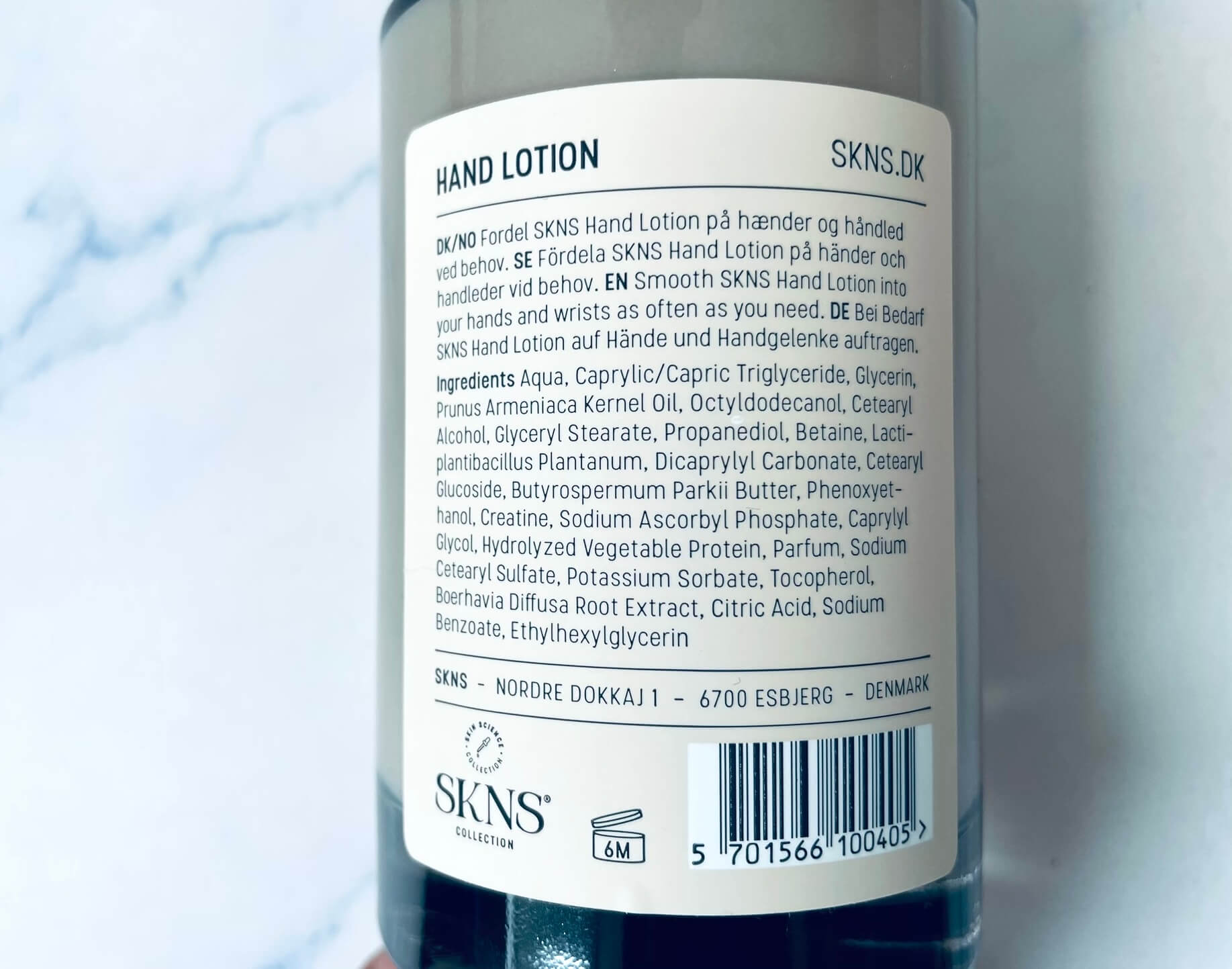 Bagside af SKNS Hand Lotion