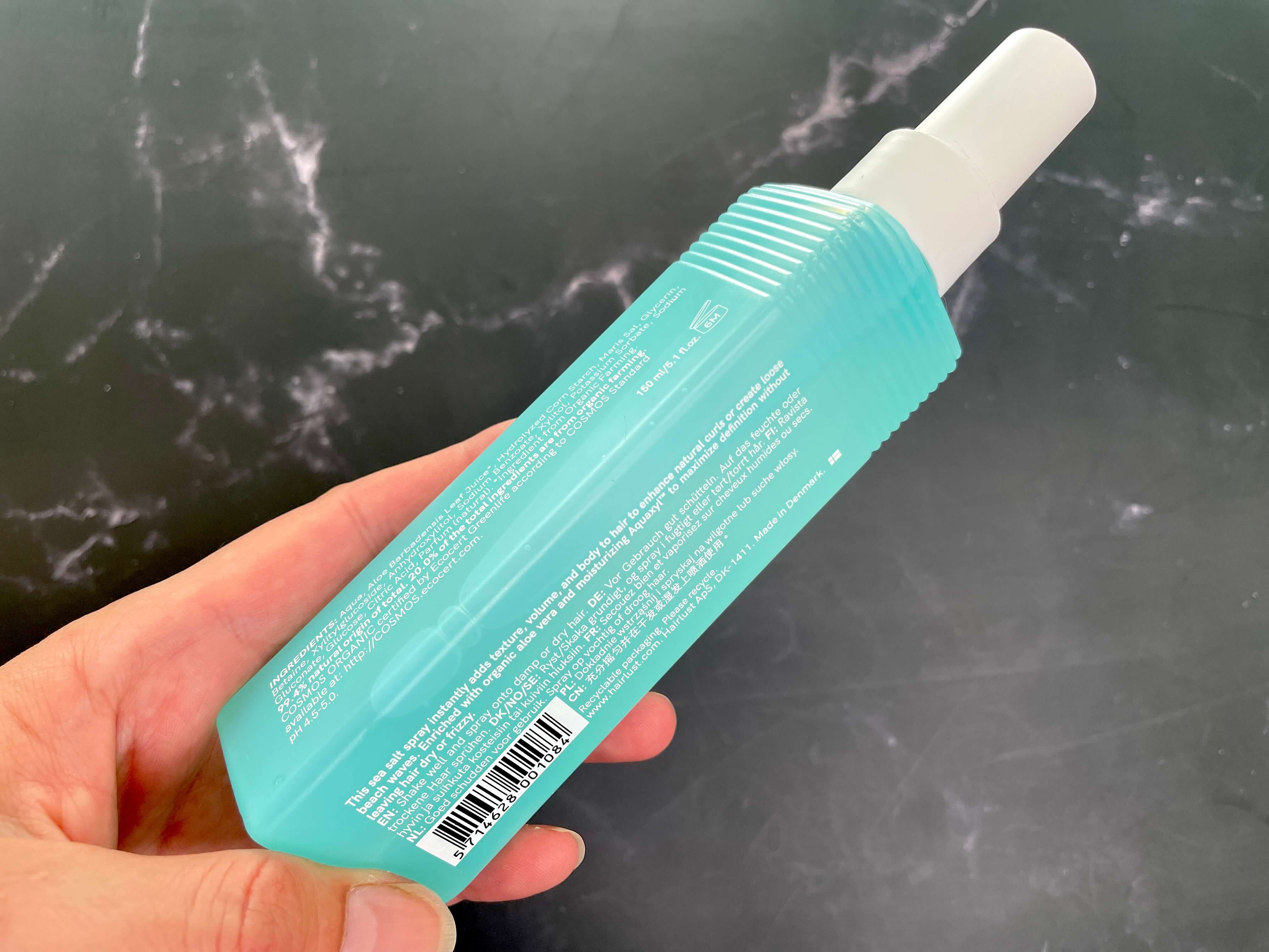Bagside med ingredienser på Ocean water