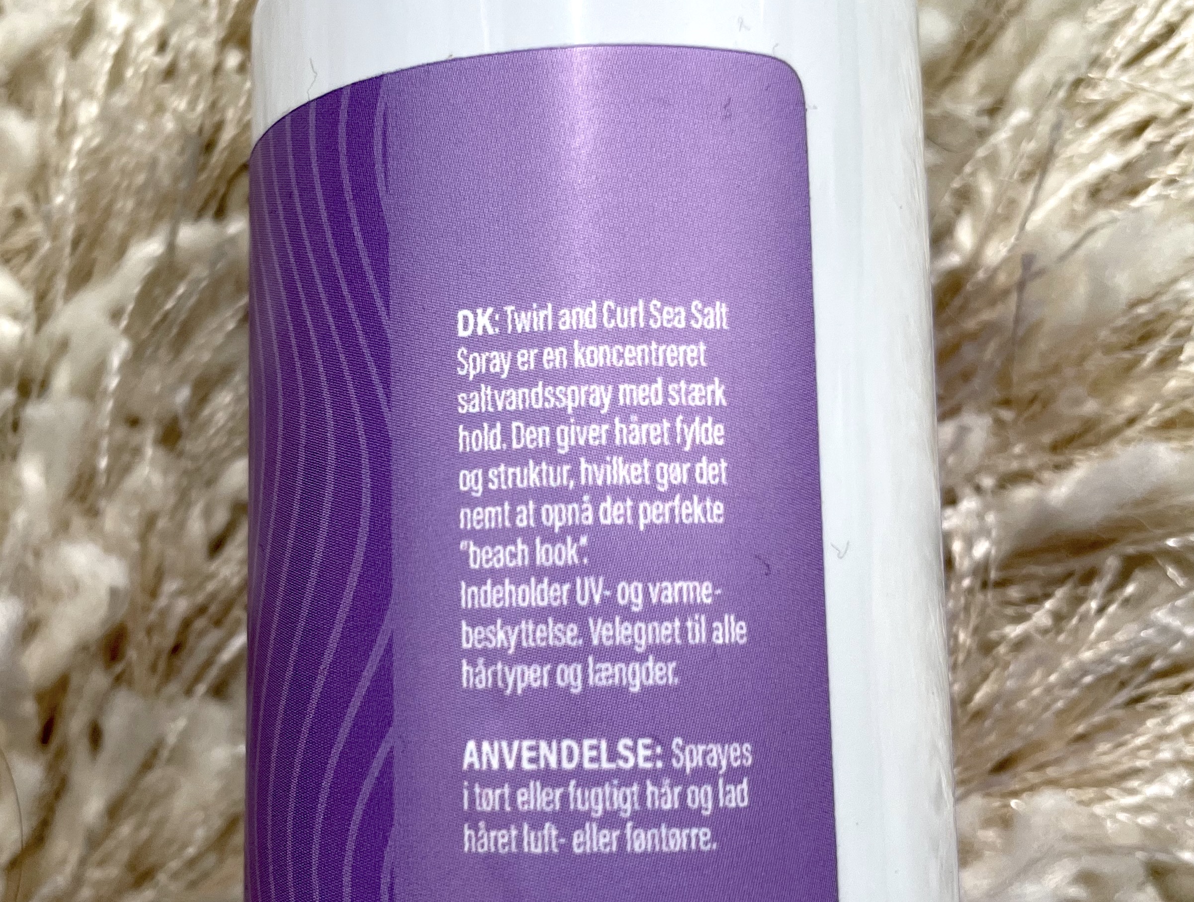 Bagside på Yuaia Haircare saltvandspray