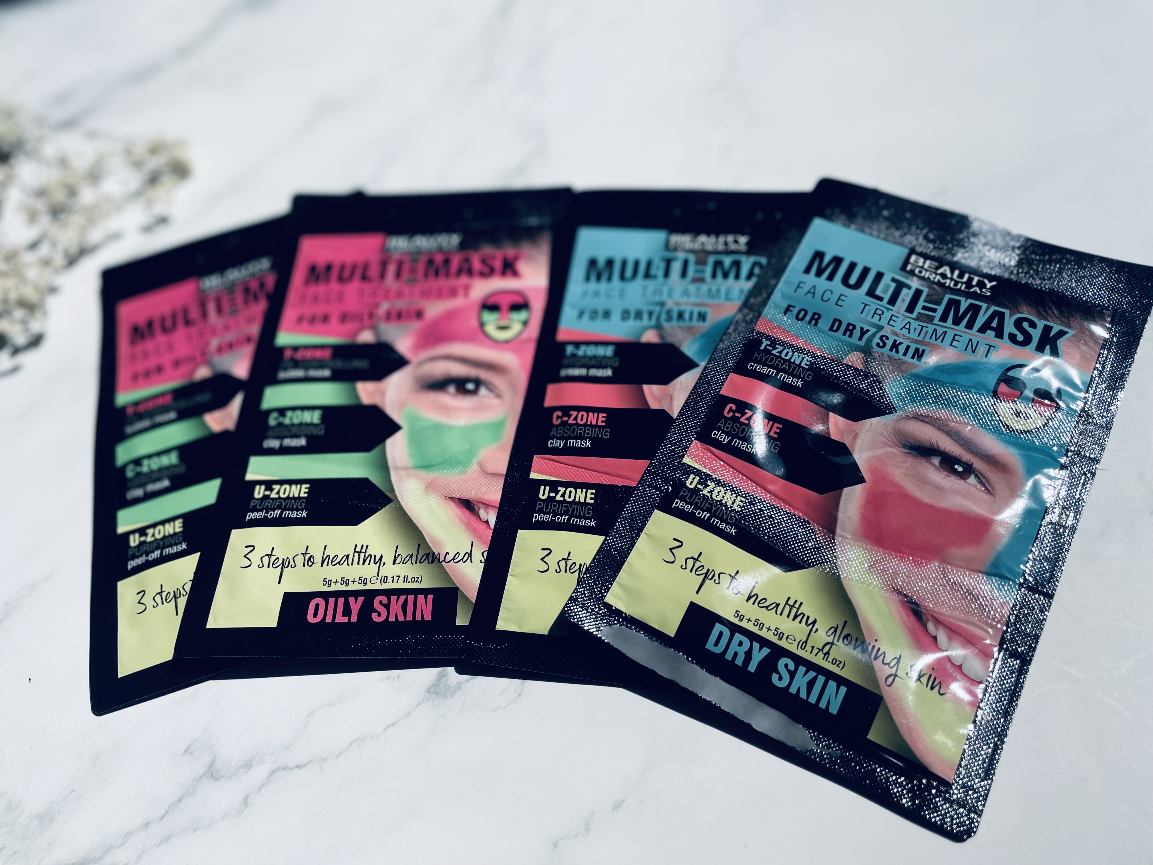 Beauty Formulas ansigtsmaske på bord
