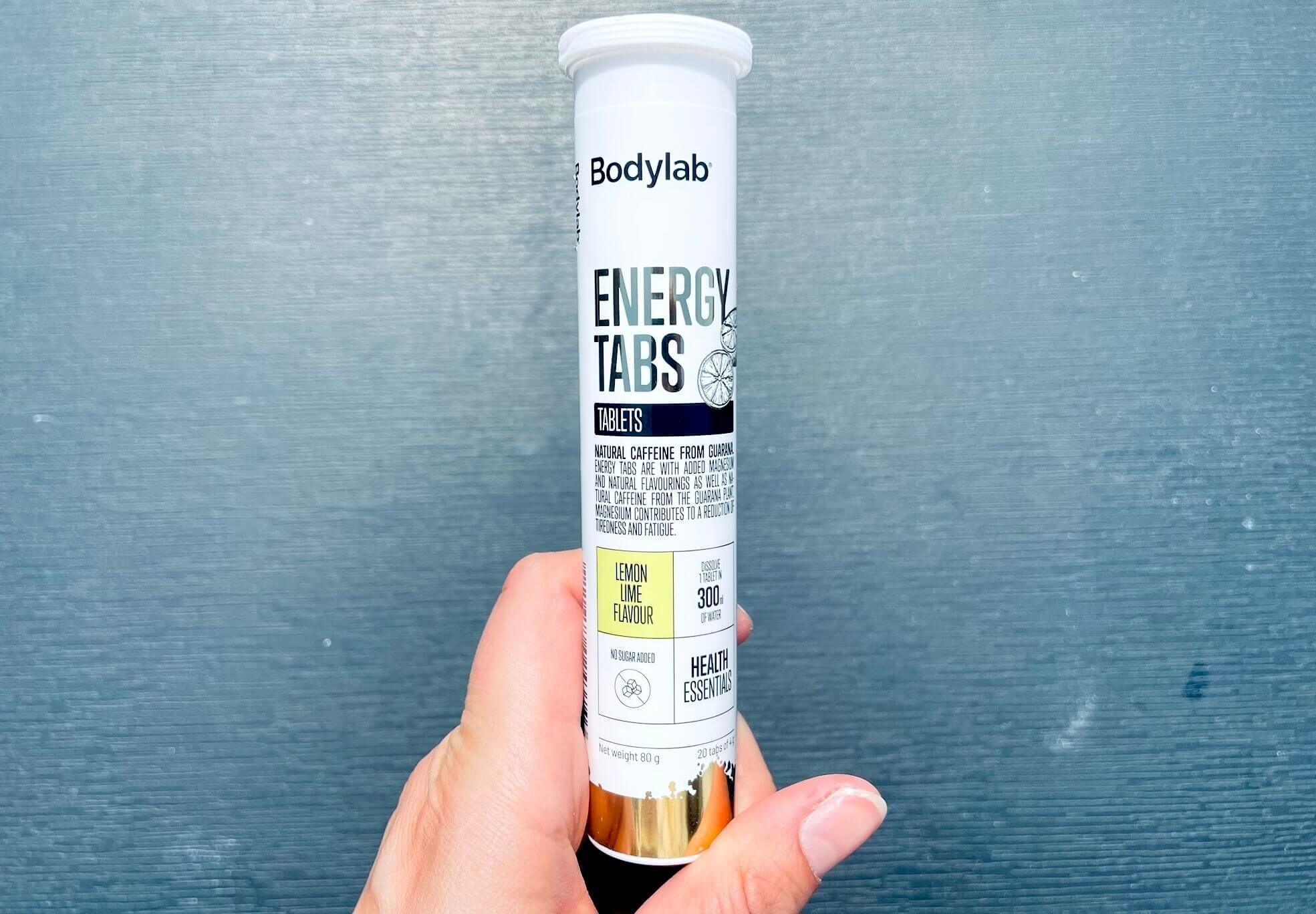 Bodylab Energy Tabs i hånd