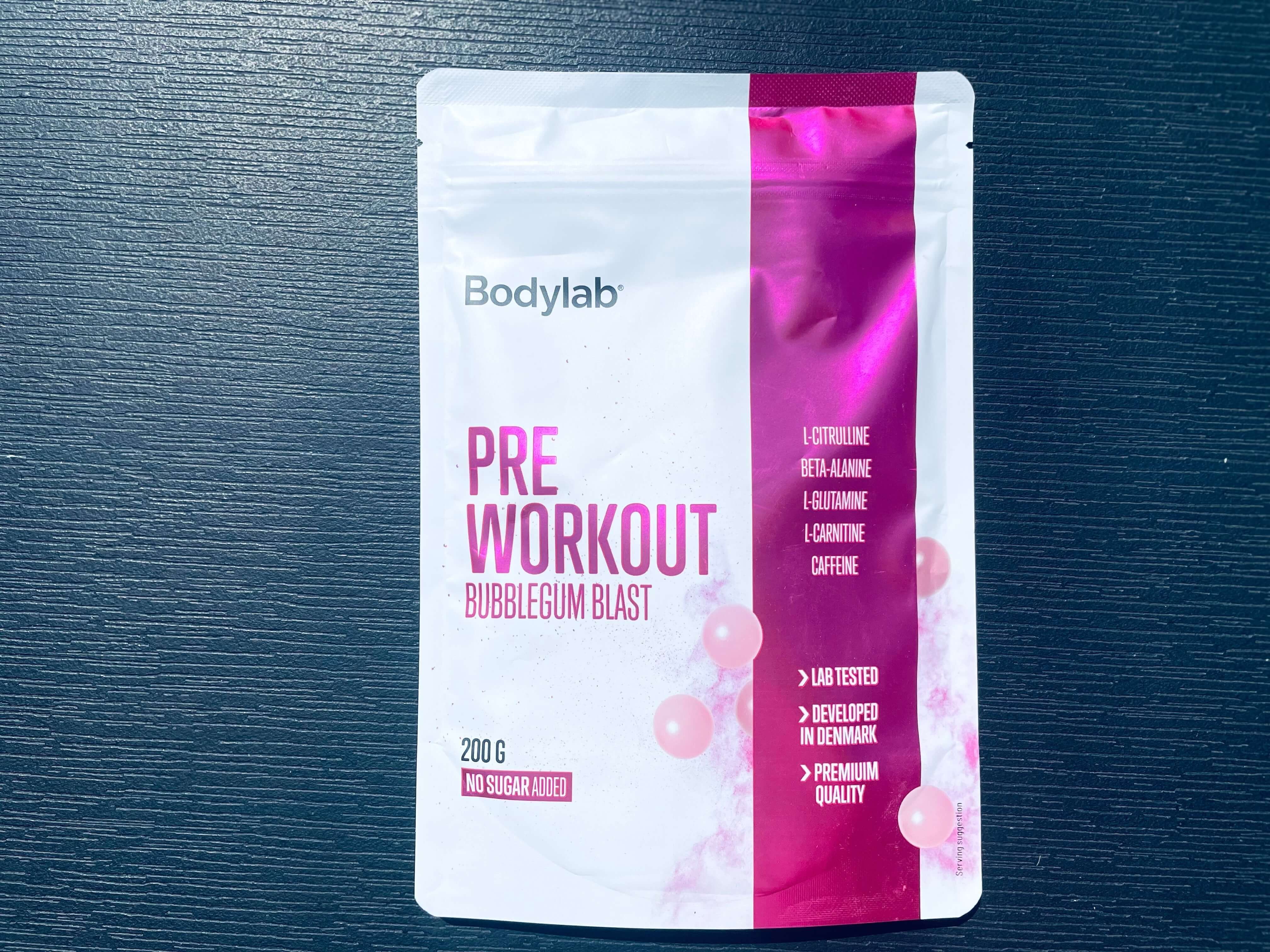 Bodylab Pre Workout på bord
