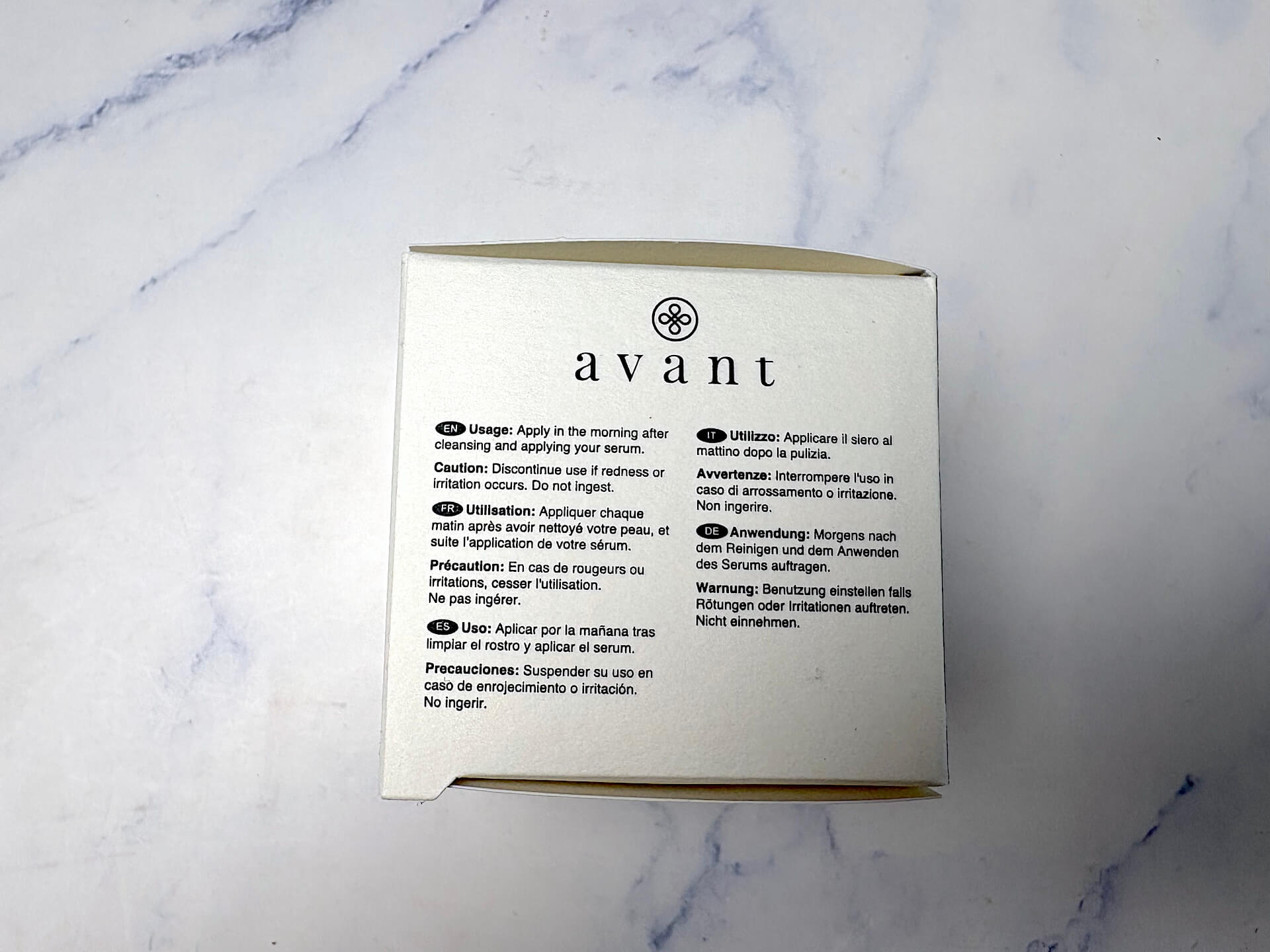 Brug af Avant Skincare Supreme Hyaluronic Acid Anti-Oxidising DUO Moisturiser