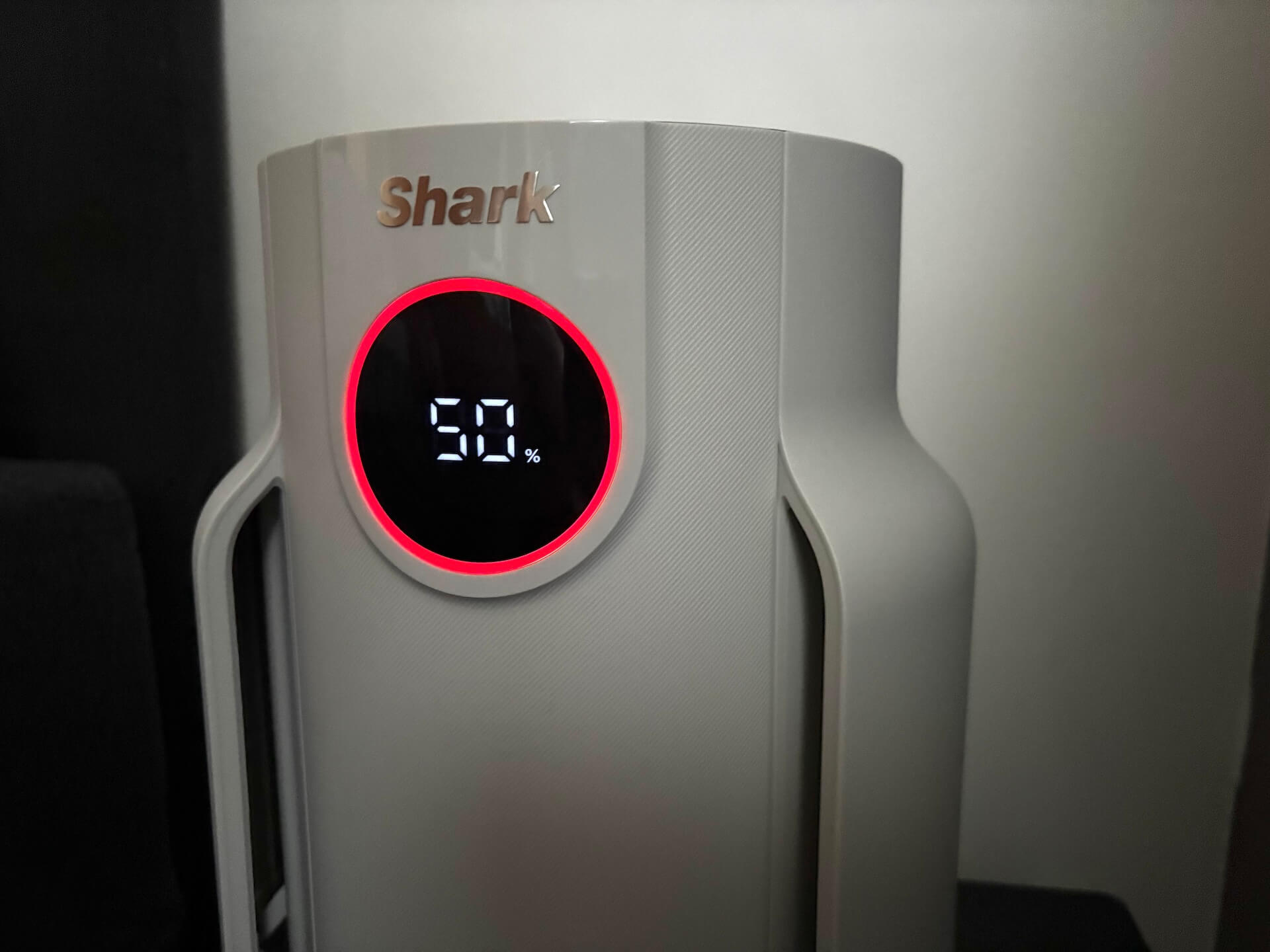 Dårlig luftkvalitet på 50% vises på Shark NeverChange Air Purifier