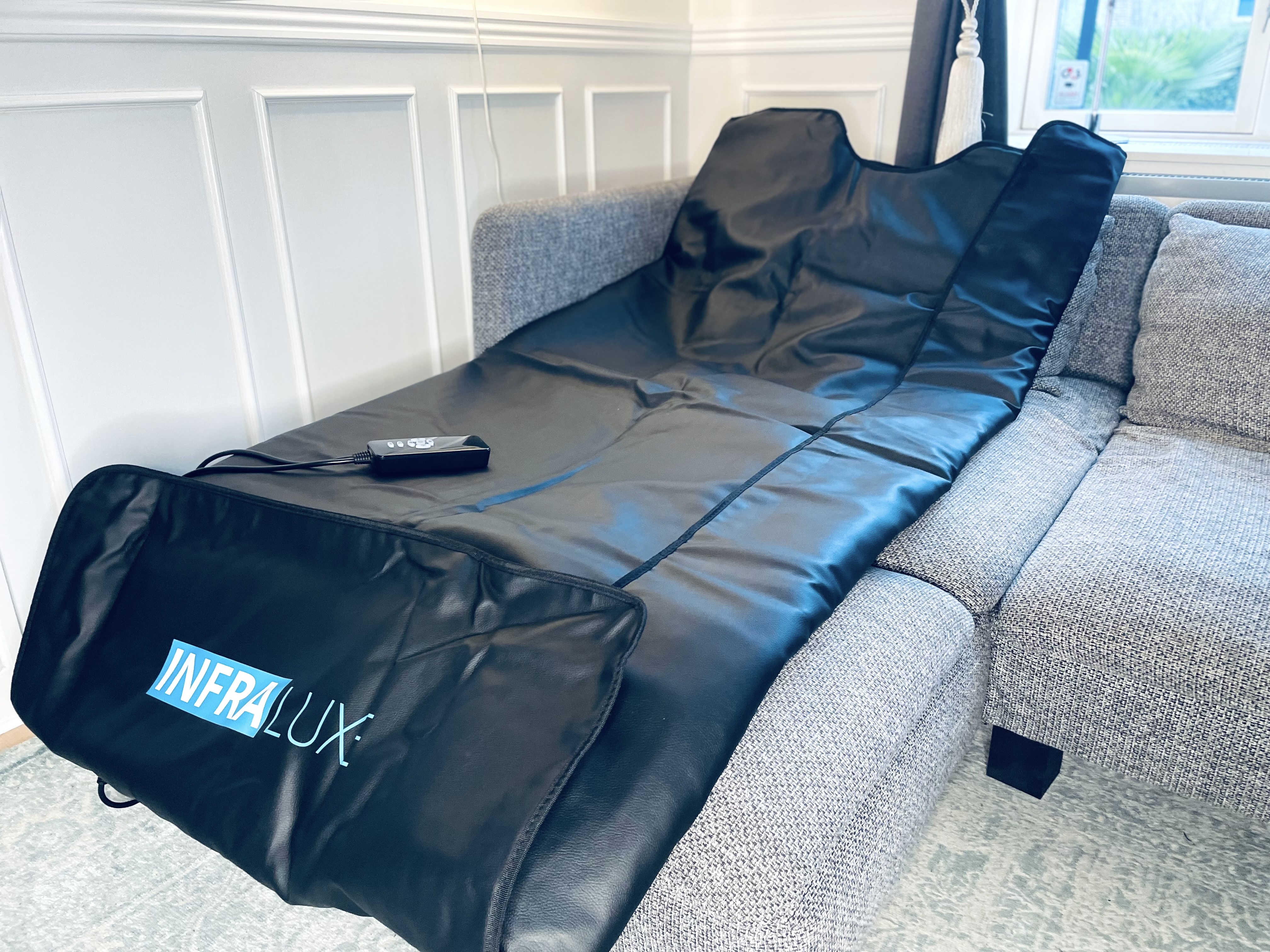 Dansk Saunatæppe på sofa