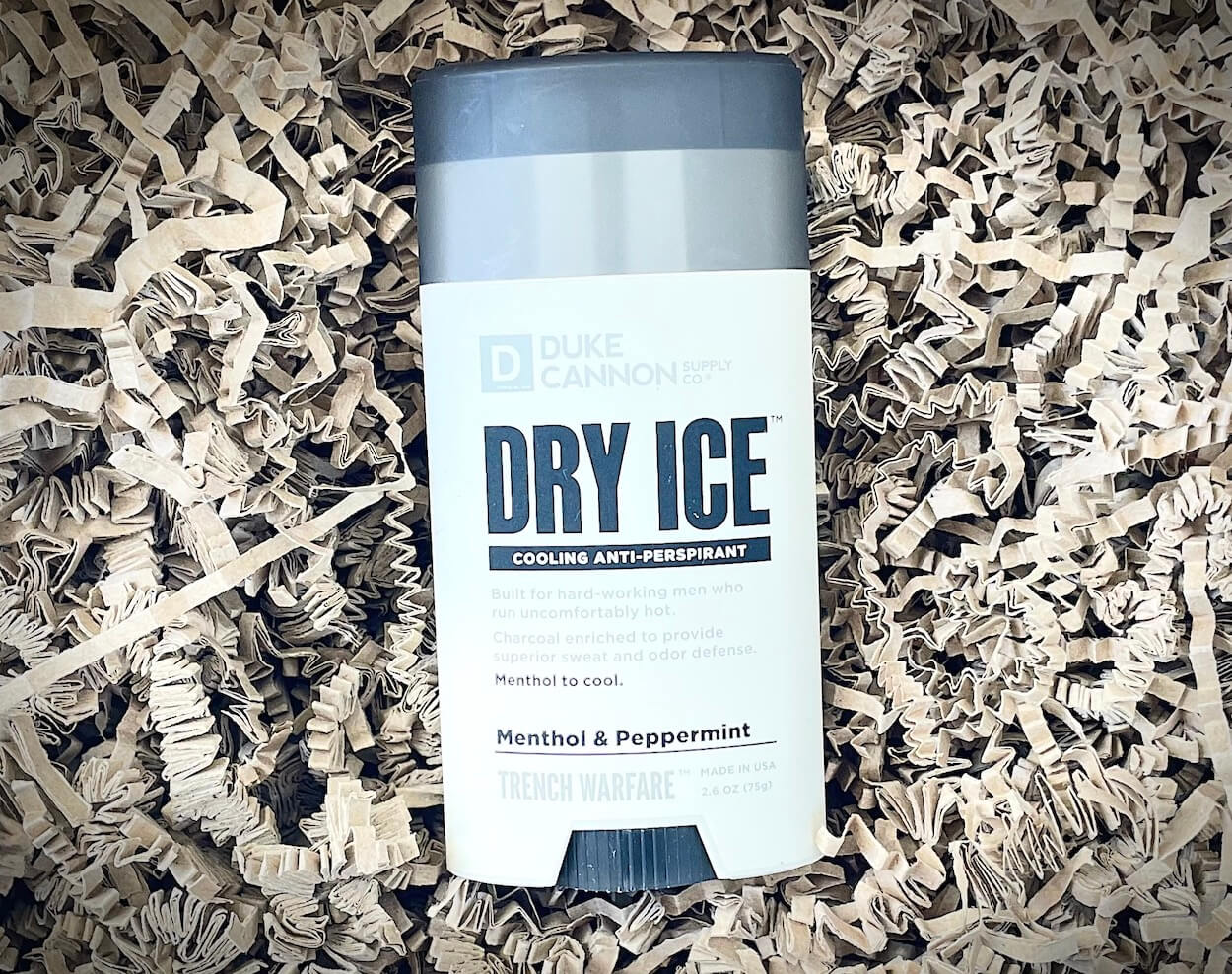 Duke Cannon Dry Ice Deodorant i kasse