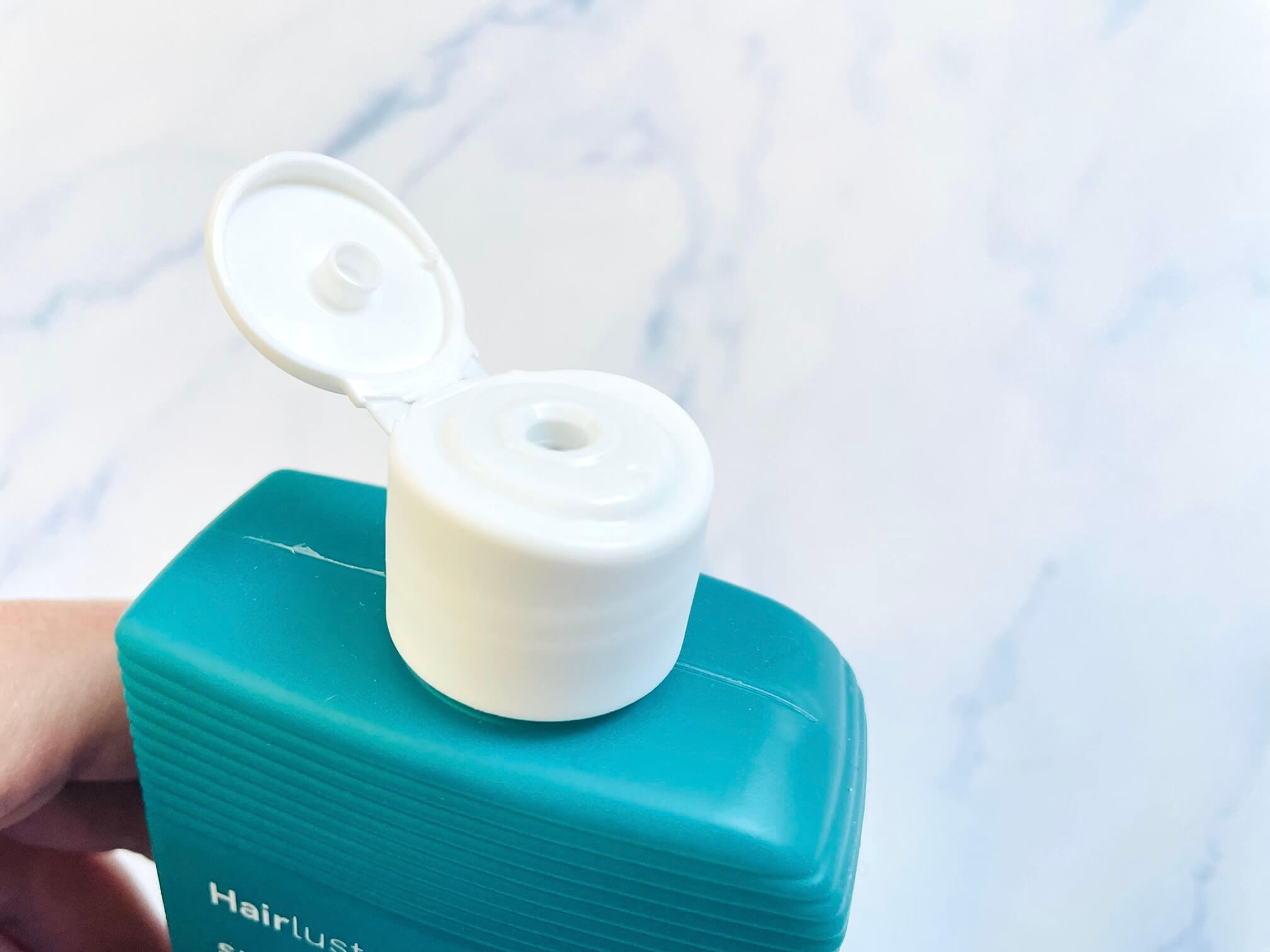 Dyse på The Wingman shampoo fra Hairlust