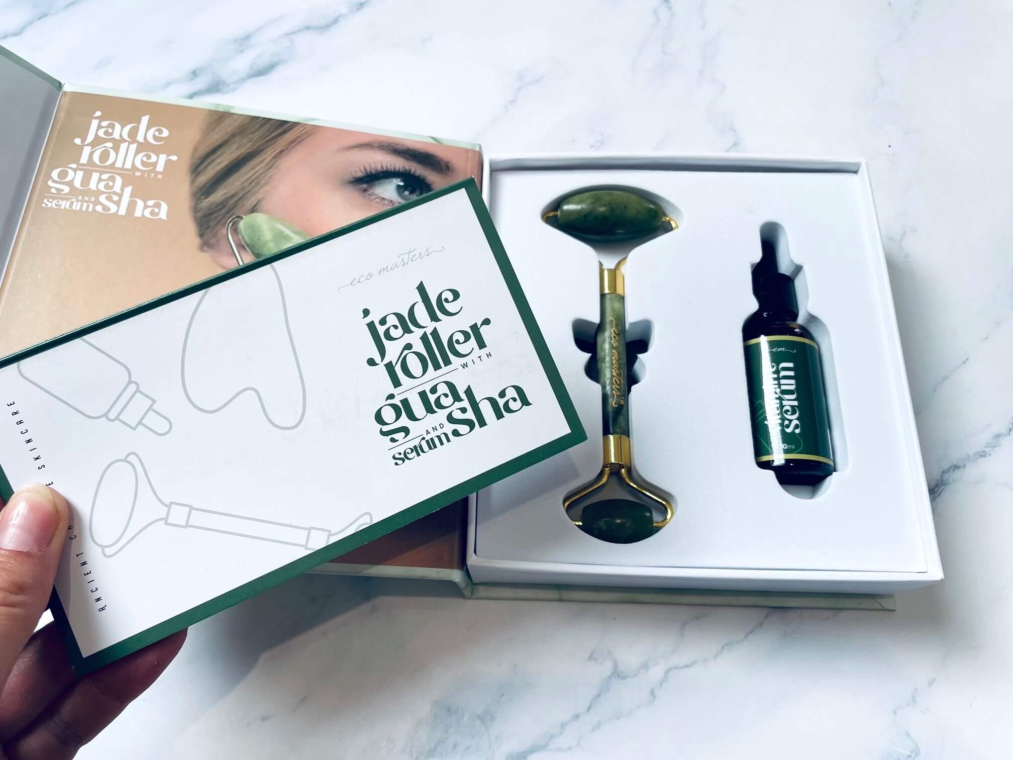 Eco Masters grøn jade roller med gua sha sten i kasse