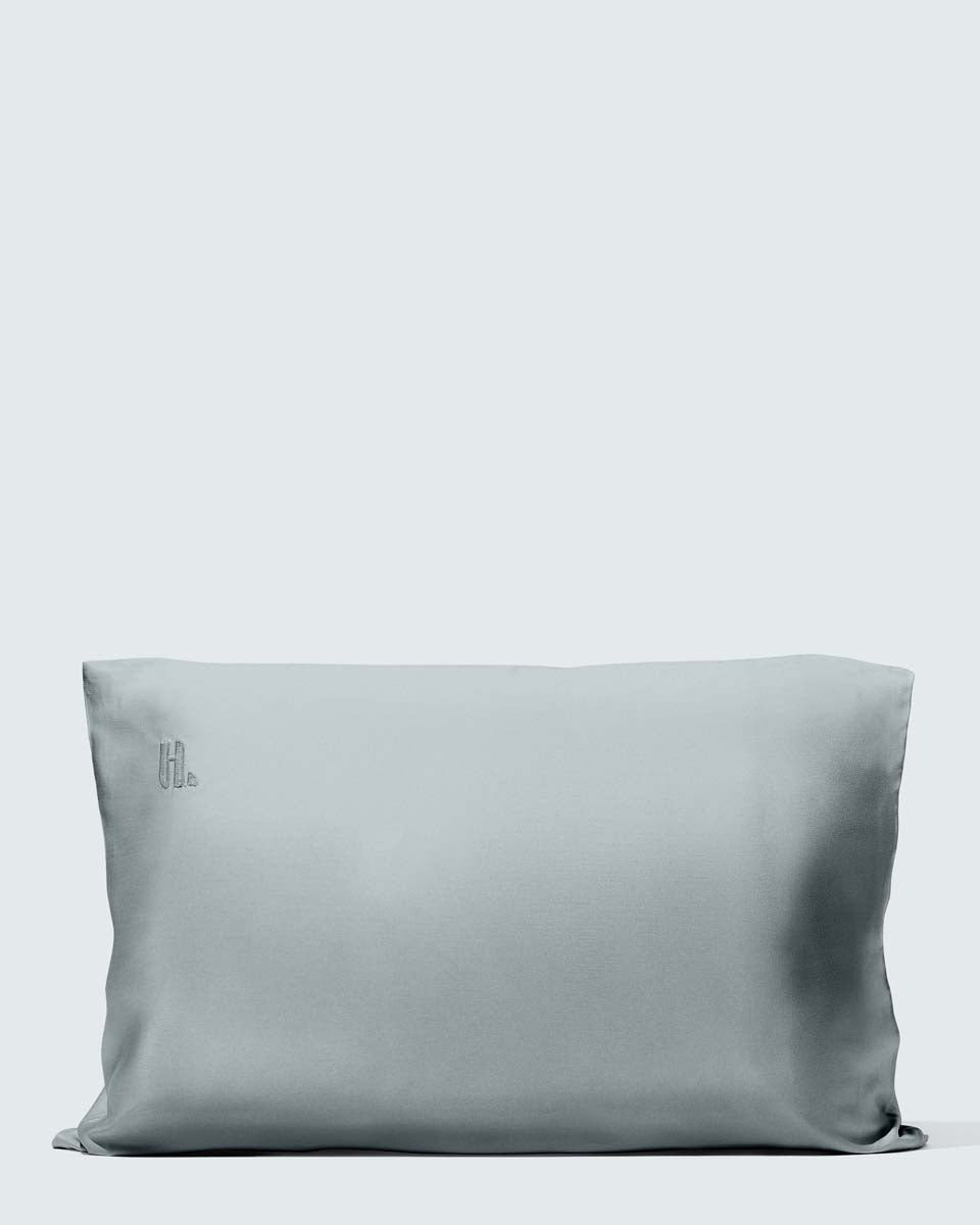 Cloud gray