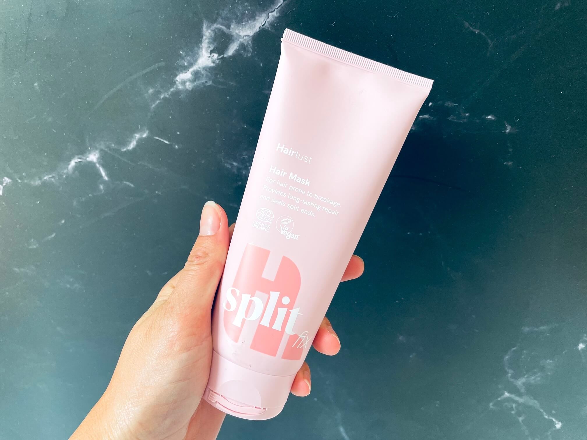 Hairlust Split Fix hair mask i hånd