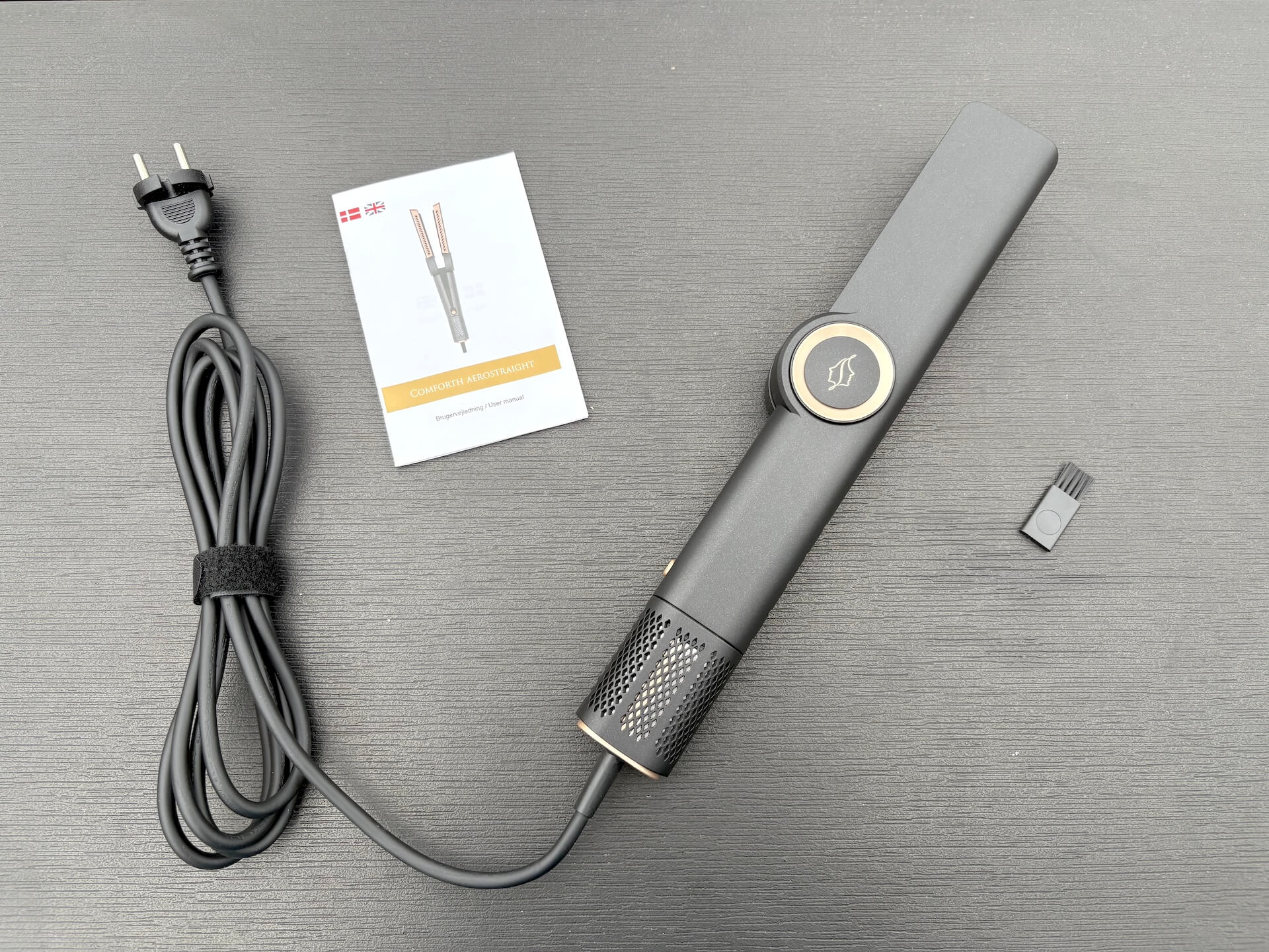 Indhold fra kasse med Comforth AeroStraight