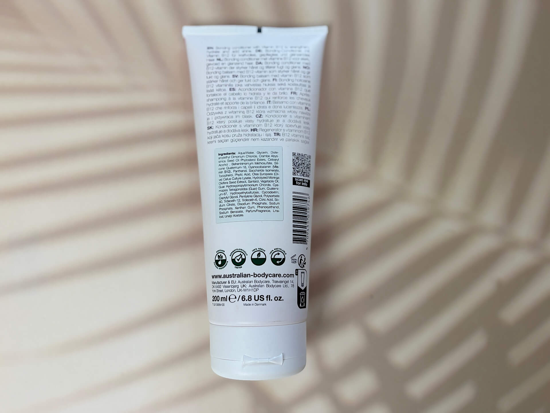 Ingredienser i Australian Bodycare B12 Hair Conditioner