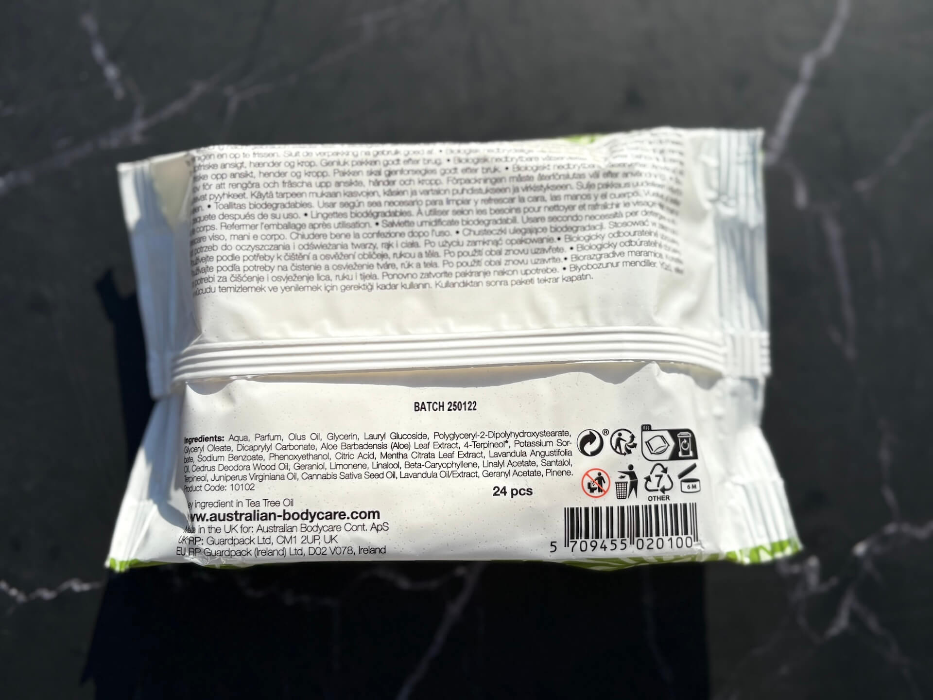 Ingredienser i Australian Bodycare Hemp Wet Wipes