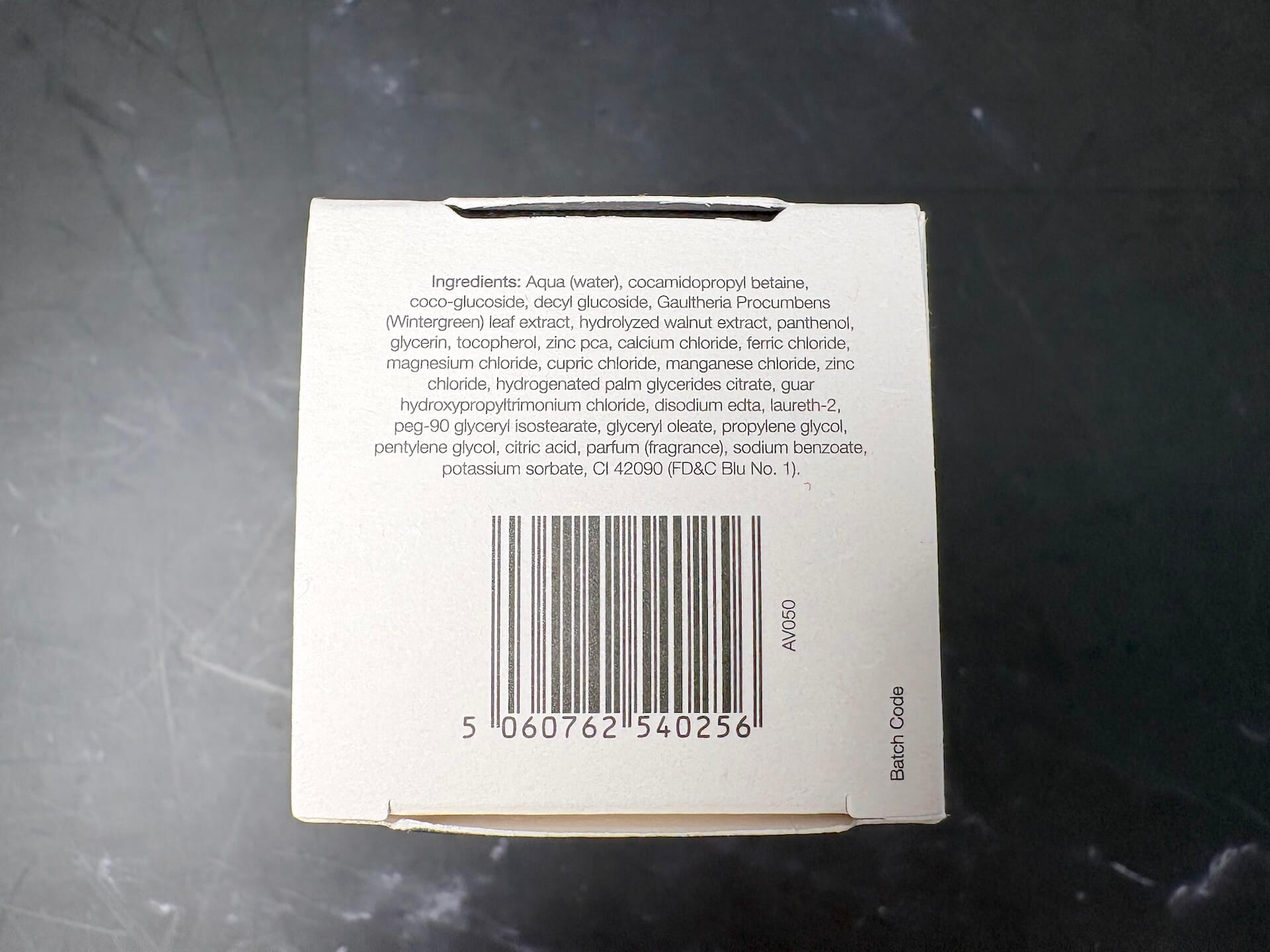 Ingredienser i Avant Skincare Blue Volcanic Stone Purifying & Antioxidising Cleansing Gel