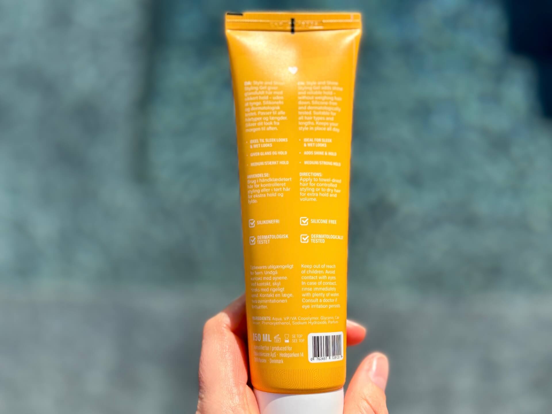 Ingredienser i Yuaia Haircare Style and Shine Styling Gel