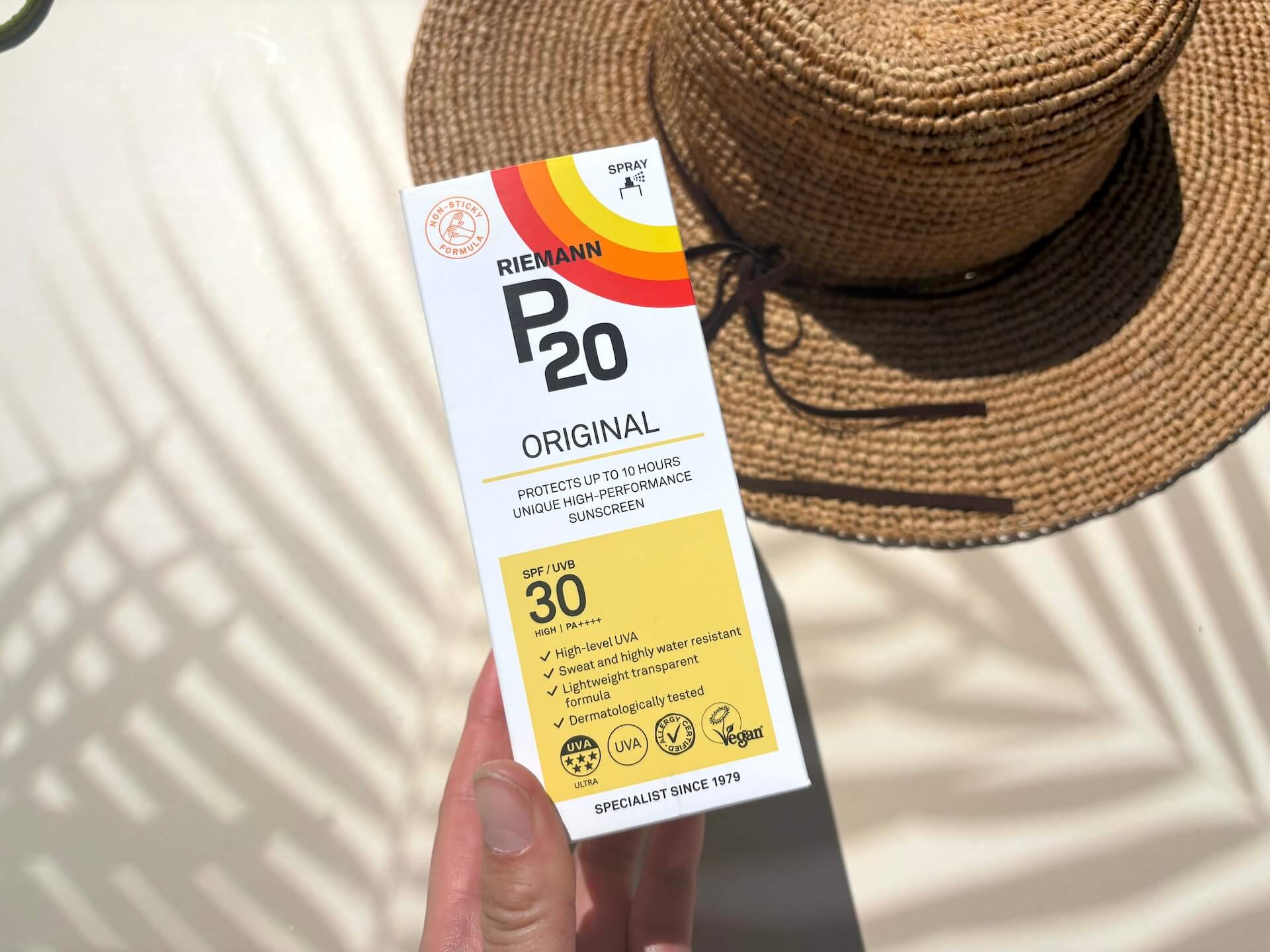 Kasse med P20 Riemann Original Spray SPF 30 solcreme faktor 30