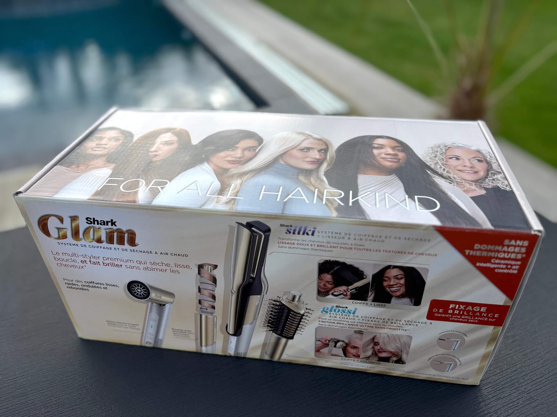 Kasse med Shark Glam Multistyler