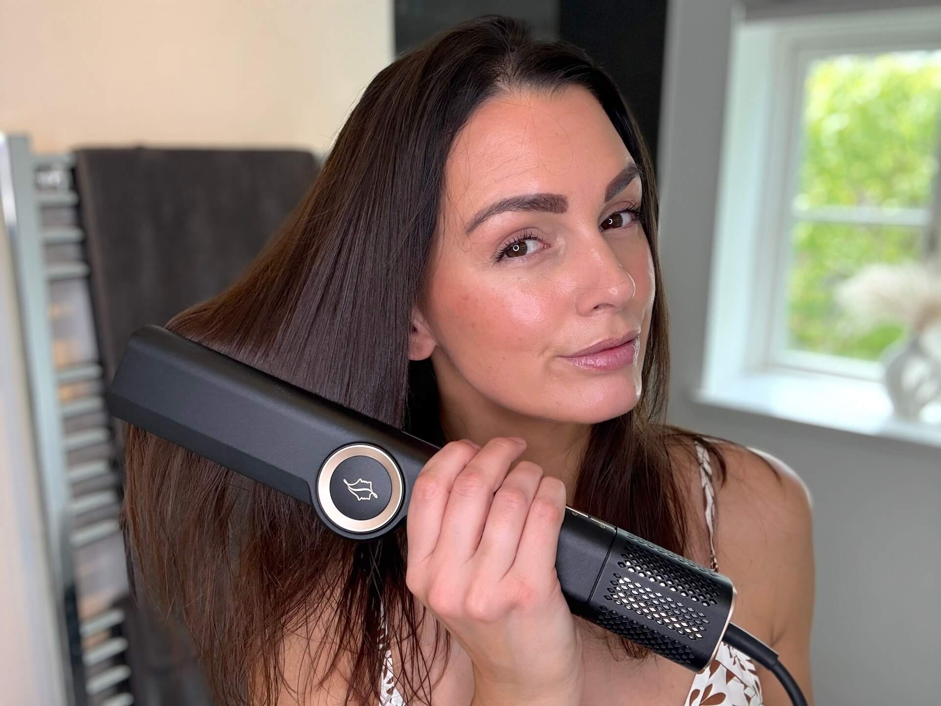 Kvinde der bruger Comforth AeroStraight