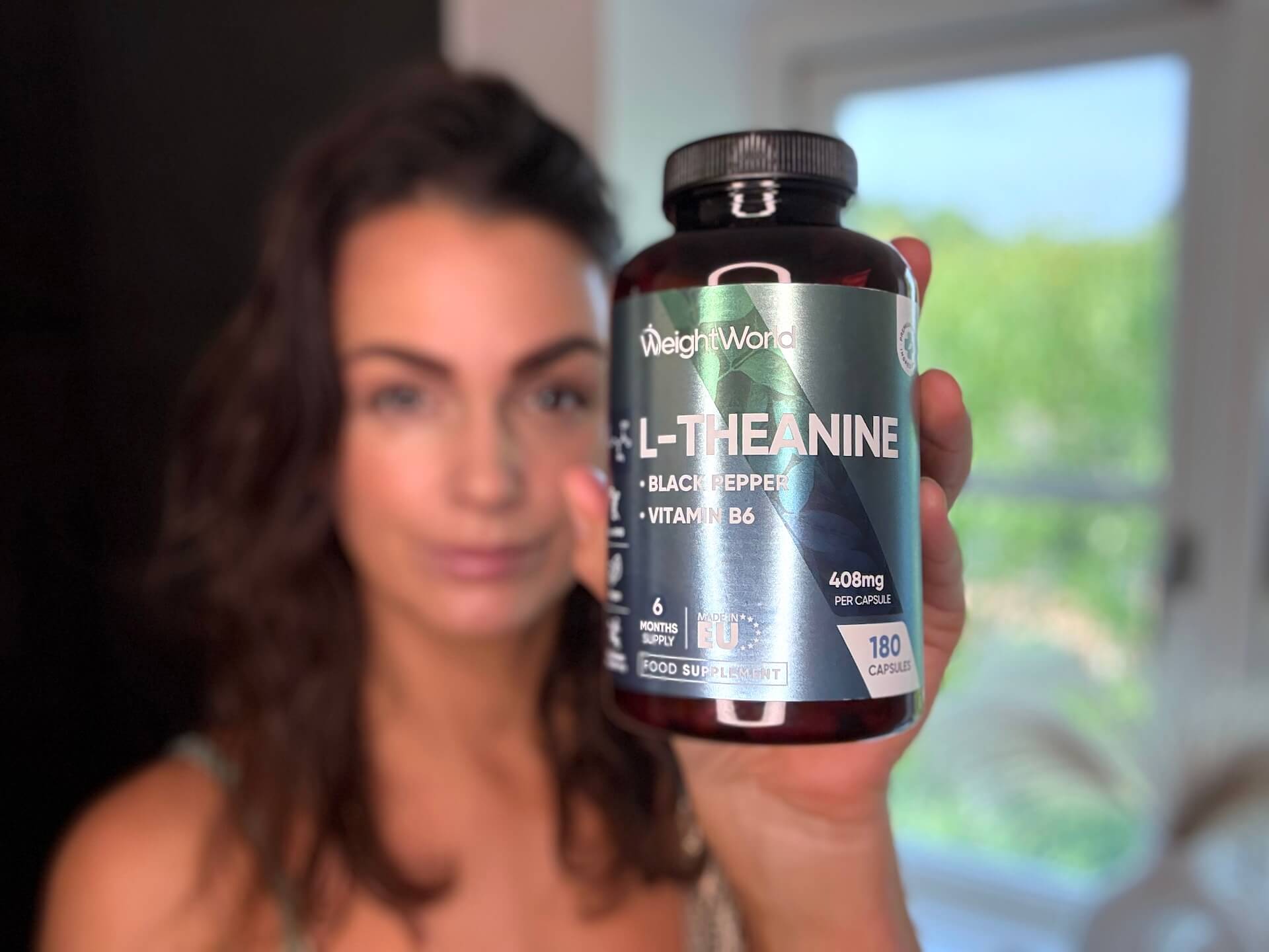Kvinde med WeightWorld L-Theanine