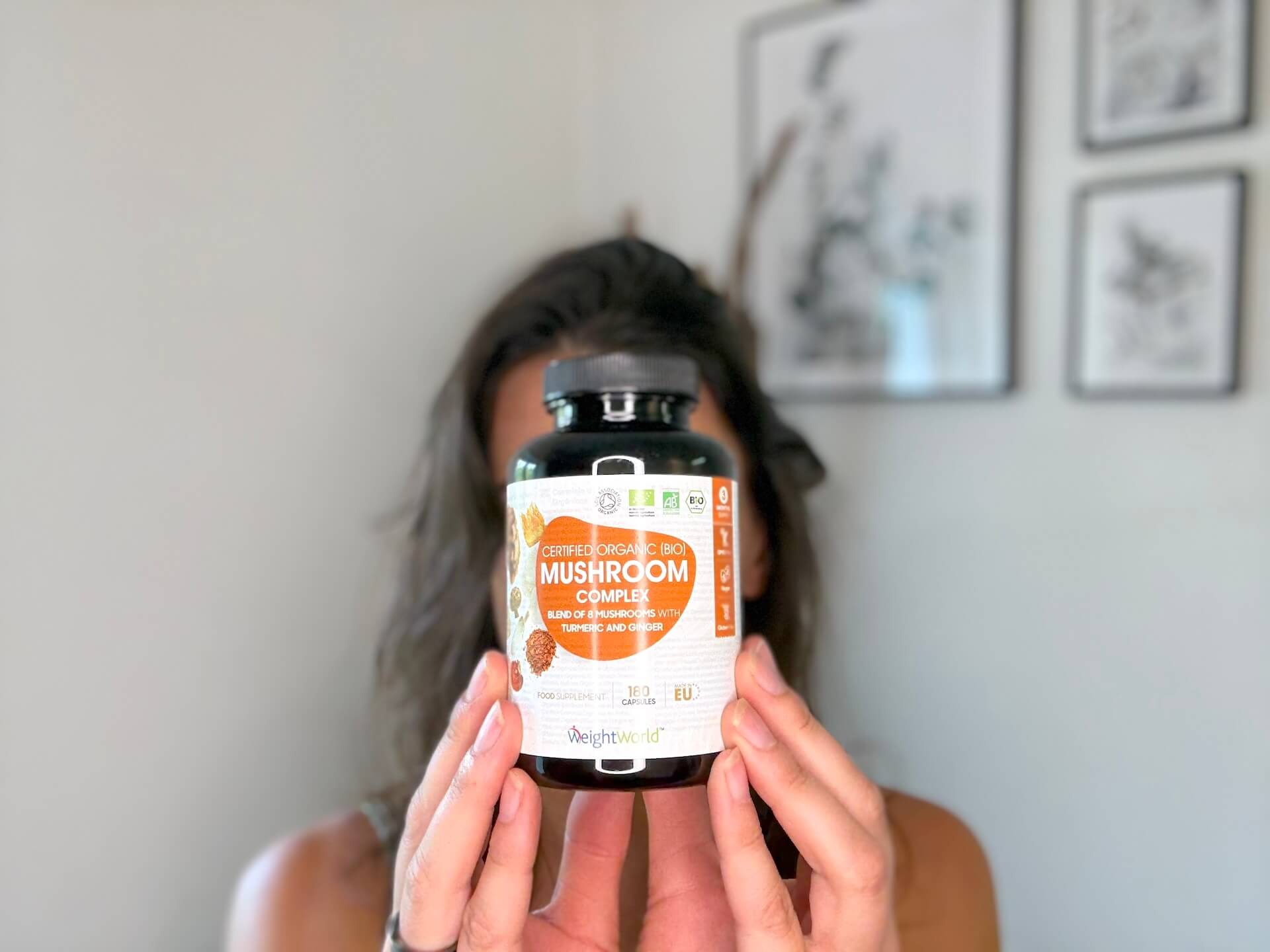 Kvinde med WeightWorld Mushroom Complex