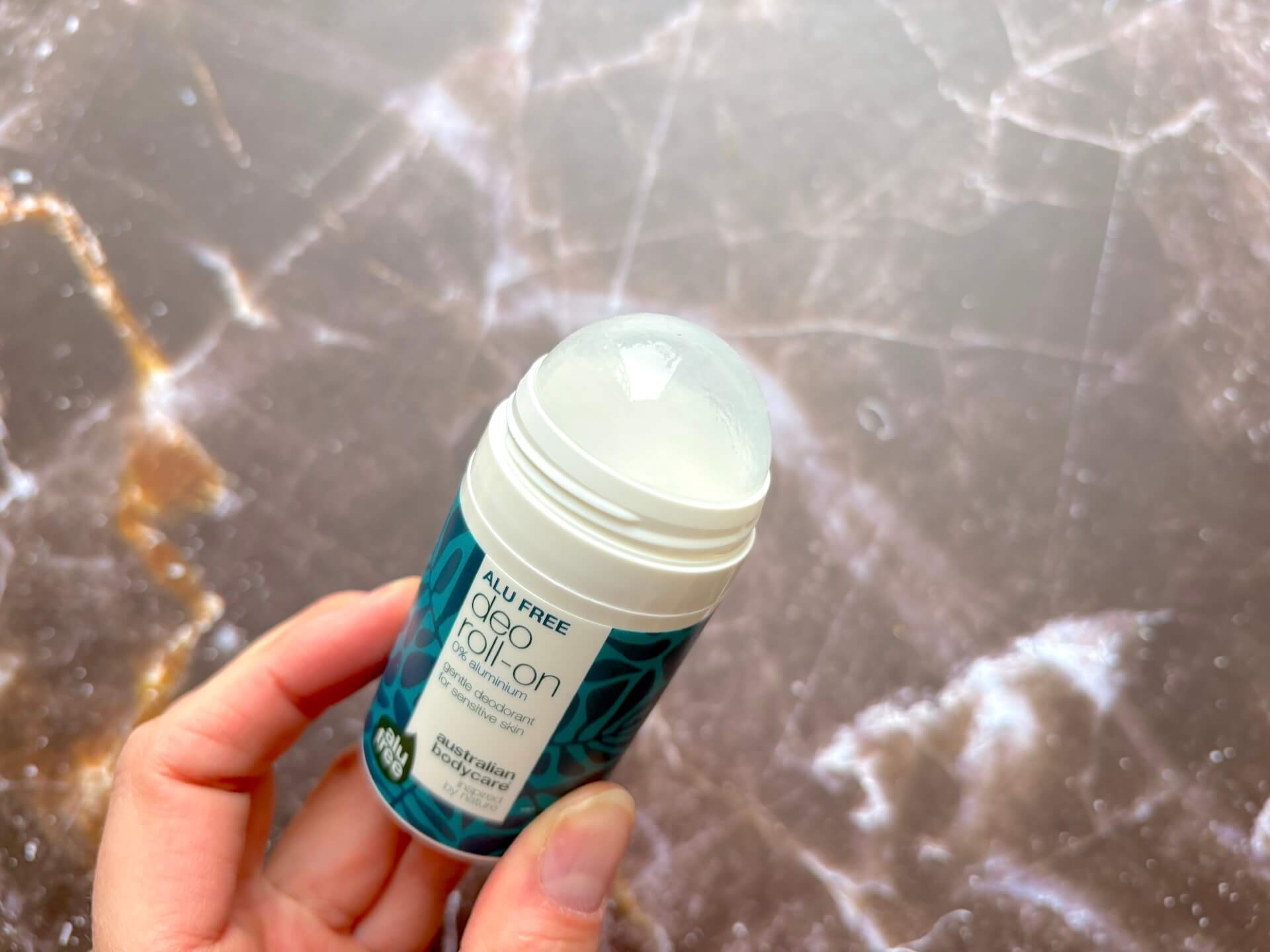 Låg taget af Australian Bodycare Alu Free Deo Roll-On