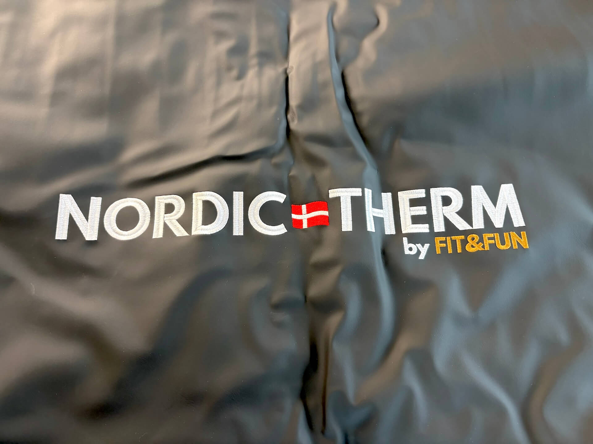 Logo på Nordic Therm Luksus Infrarødt Saunatæppe