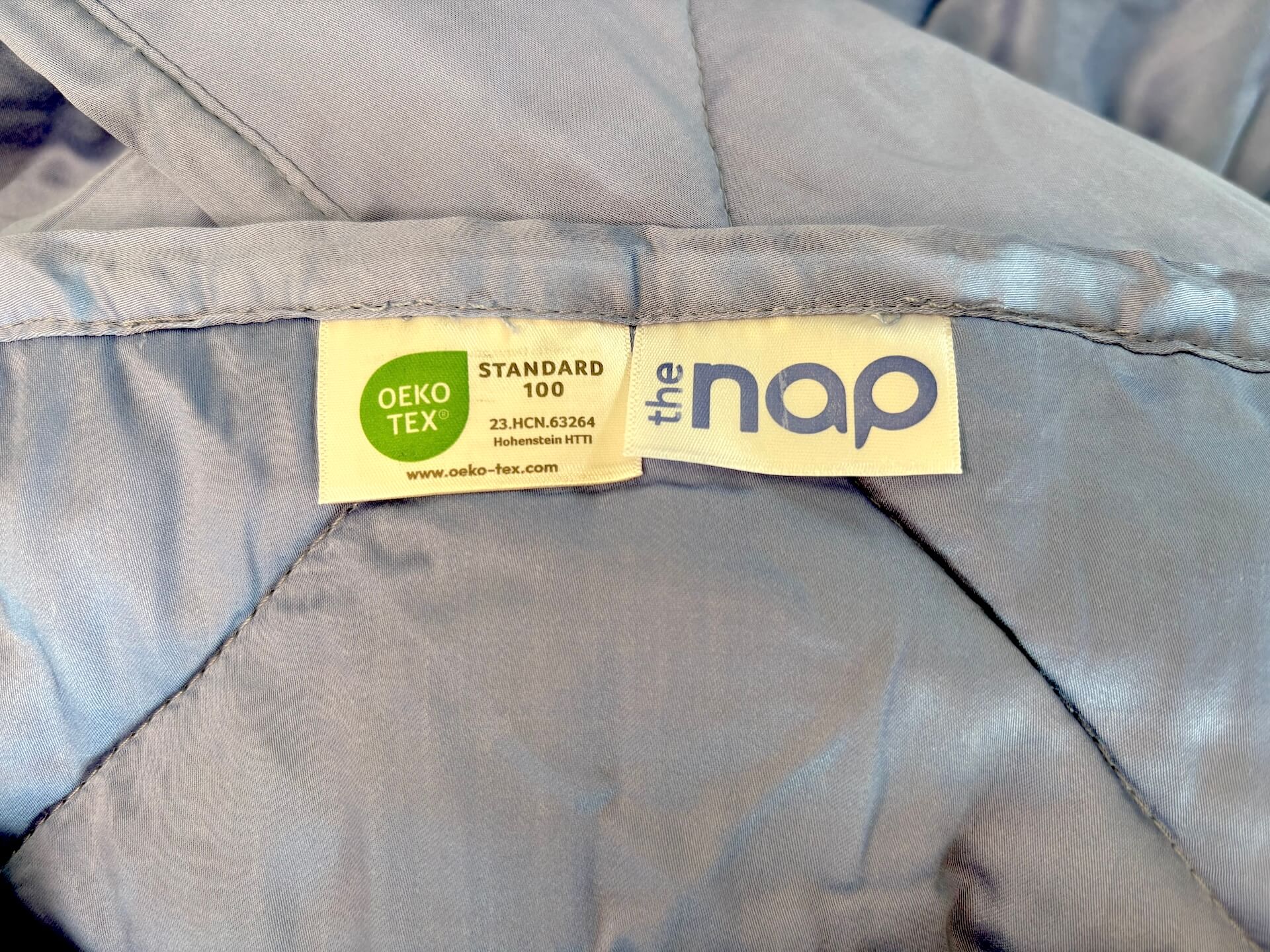 Logo på TheNap Bambus Tyngdedyne med OEKO-tek mærkat