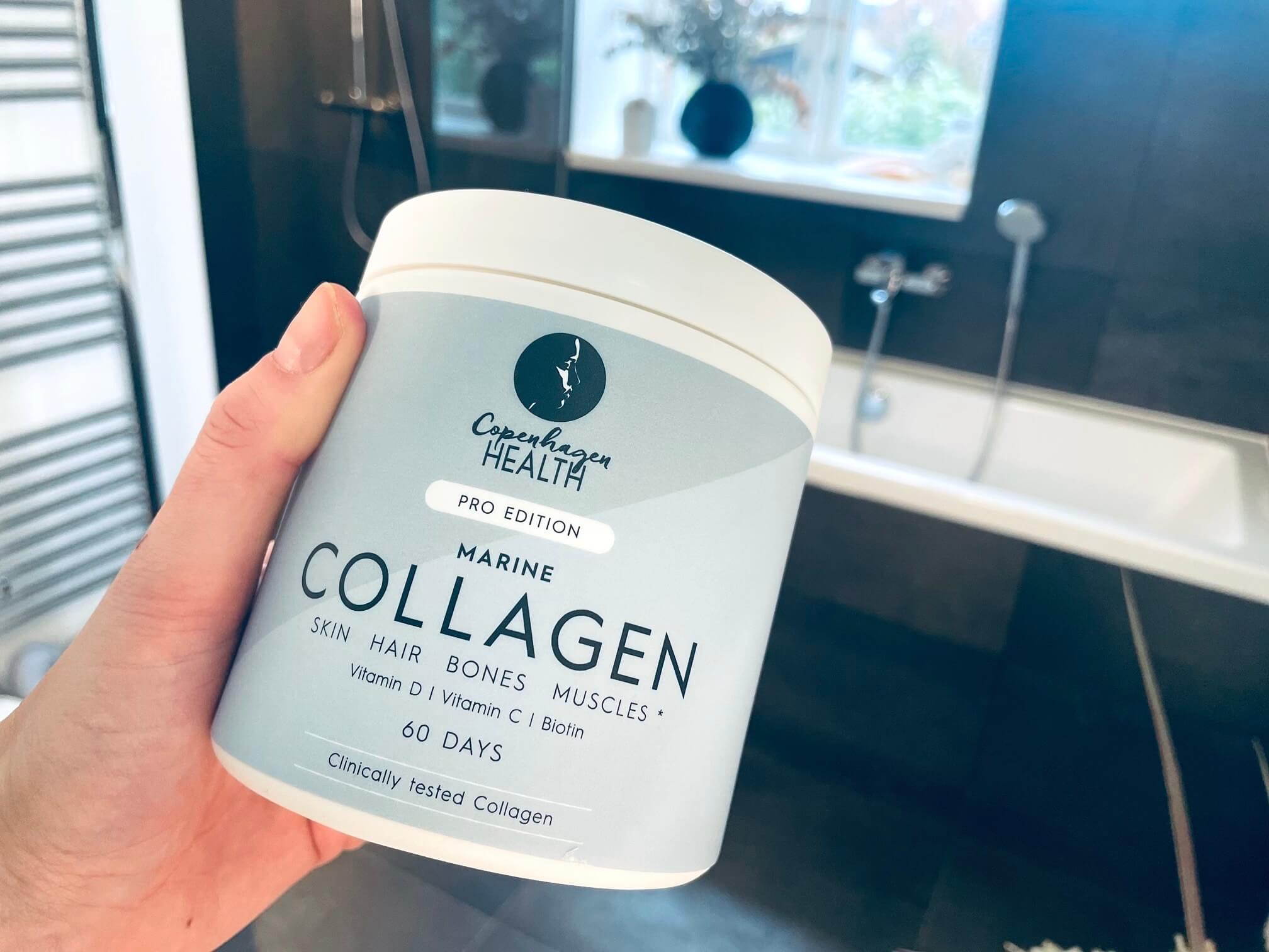 Marine Collagen Pro i hånd på badeværelse