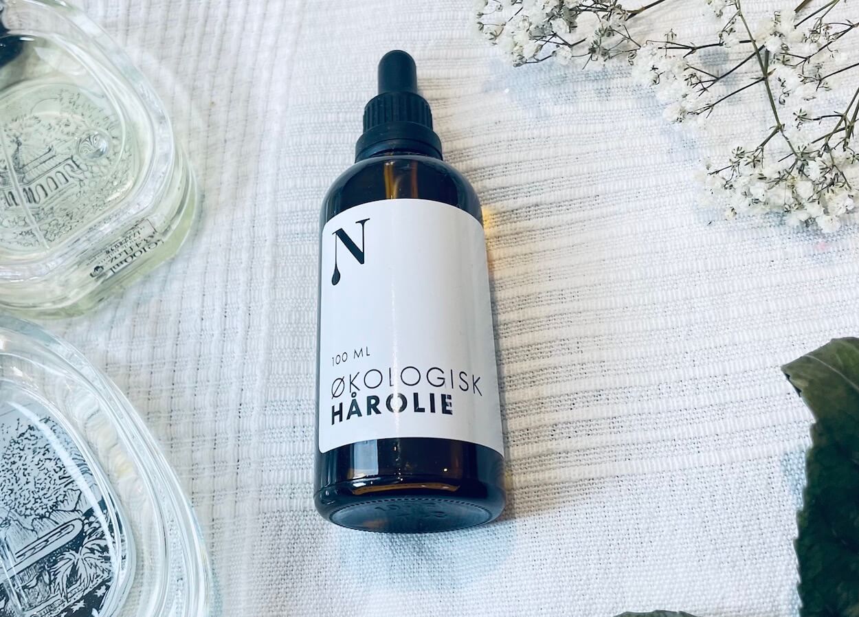 Naturligolie Økologisk hårolie på seng