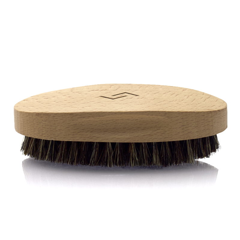 Njord Beard Brush (Boar Bristle / Beech Wood) 