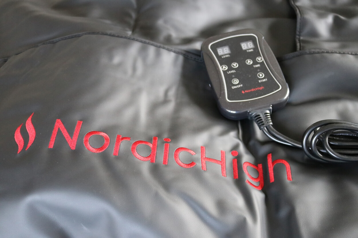 NordicHigh infrarød tæppe med fjernbetjening