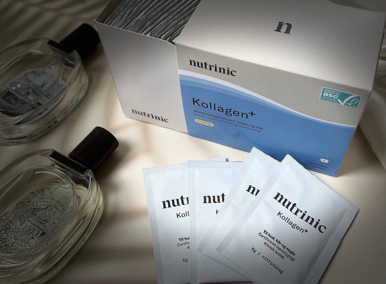 Nutrinic Kollagen Plus der står åben med poser foran