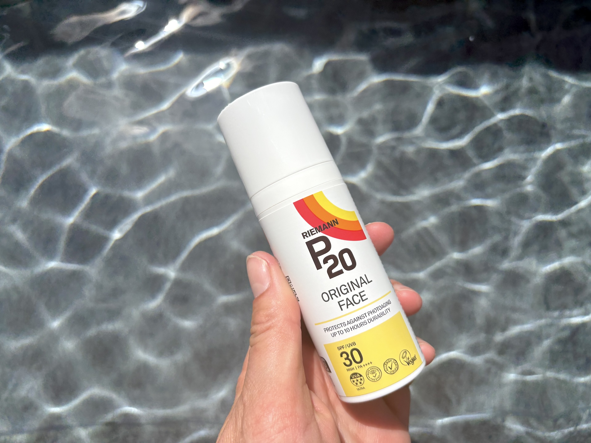 P20 Riemann Original Face SPF 30 over vand
