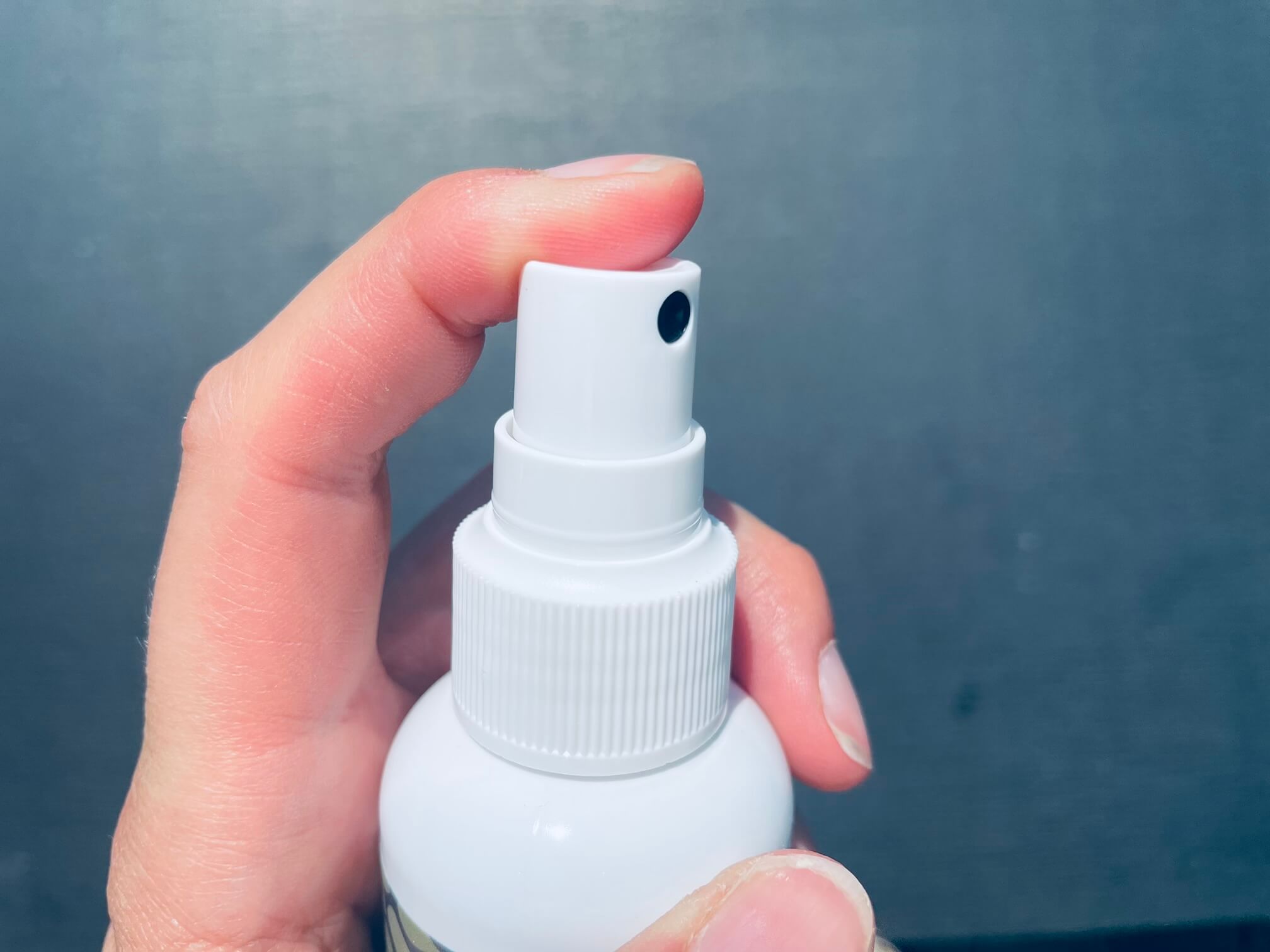 Pumpe på Australian Bodycare Hairloss Spray