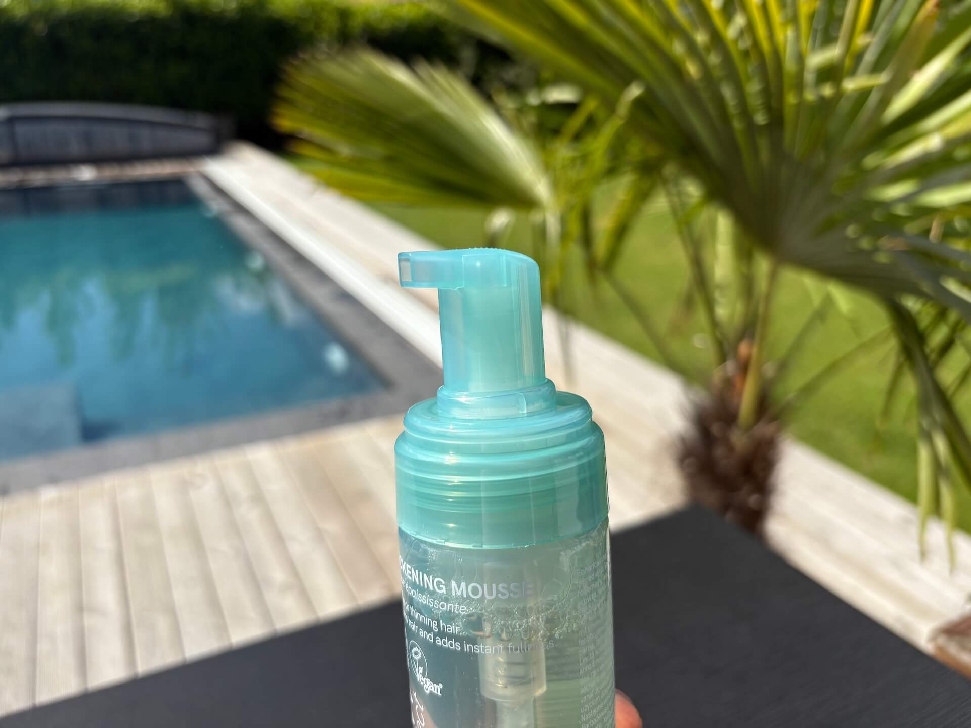 Pumpe på Hairlust Grow Perfect Thickening Mousse
