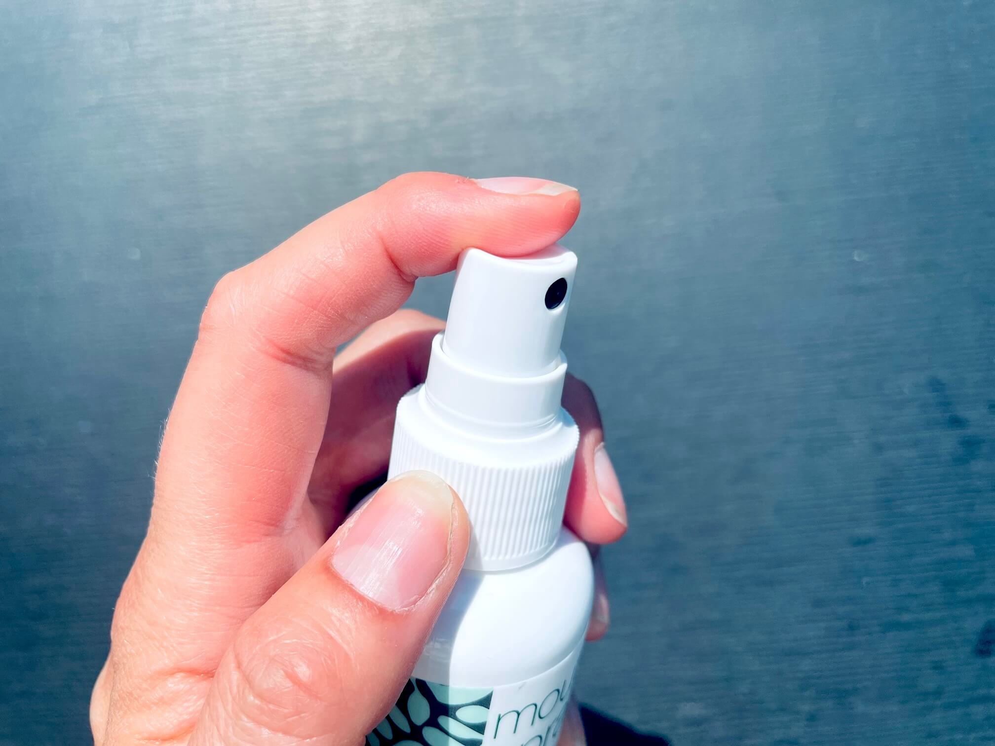 Pumpe på Mouth Spray fra Australian Bodycare