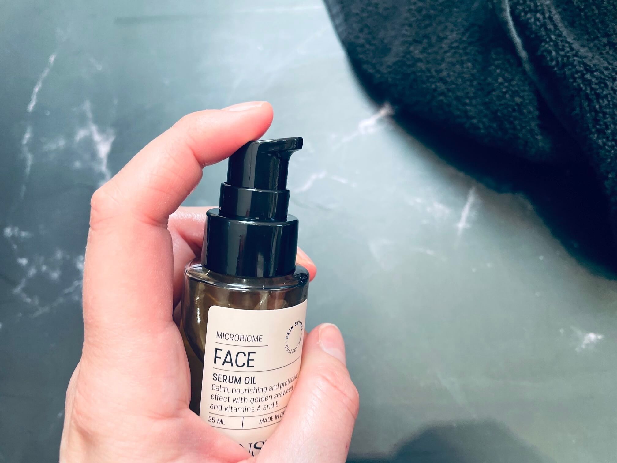 Pumpe på SKNS Face Serum Oil