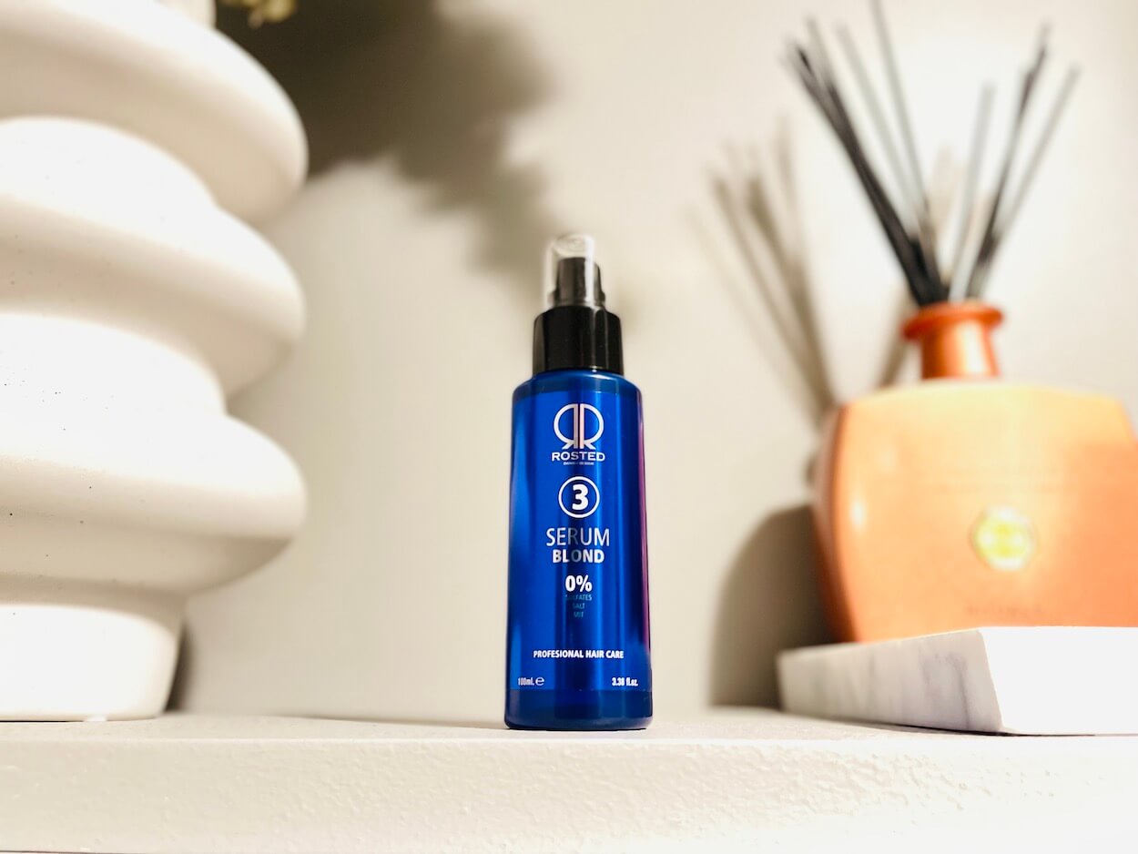  Rosted serum Argan olie på en hylde