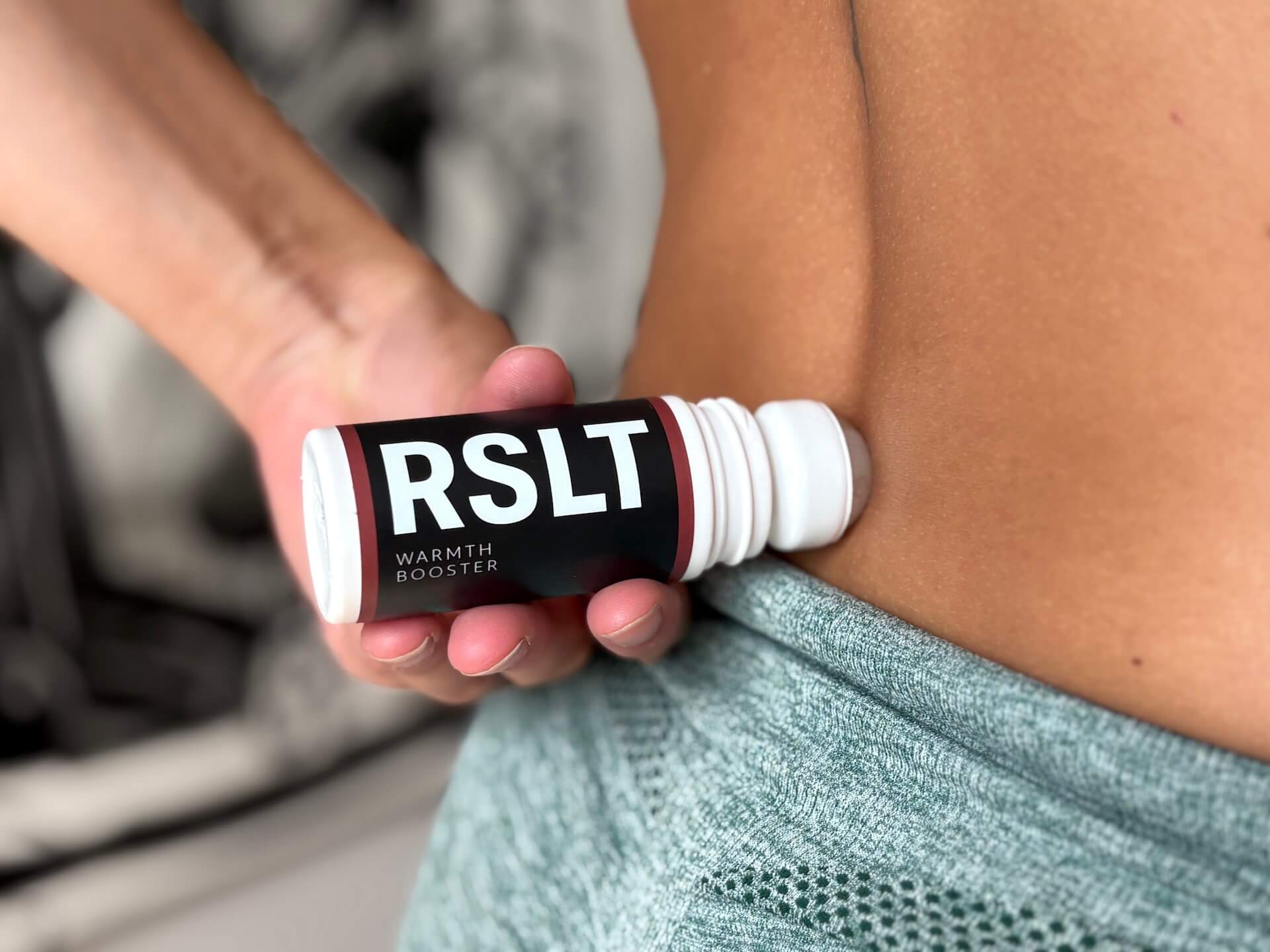 RSLT Warmth Booster smøres på lænd